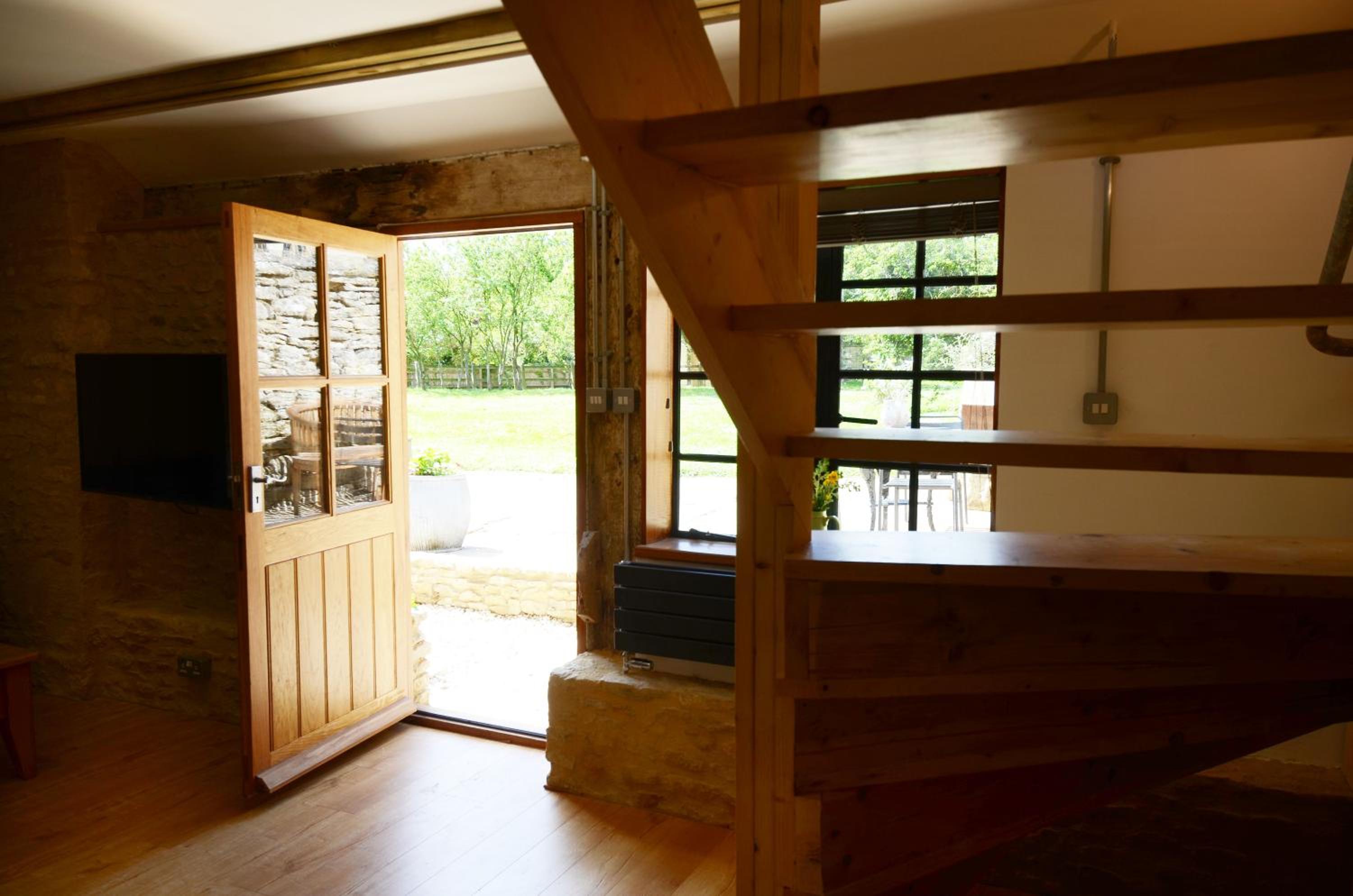 One-Bedroom House photo 1
