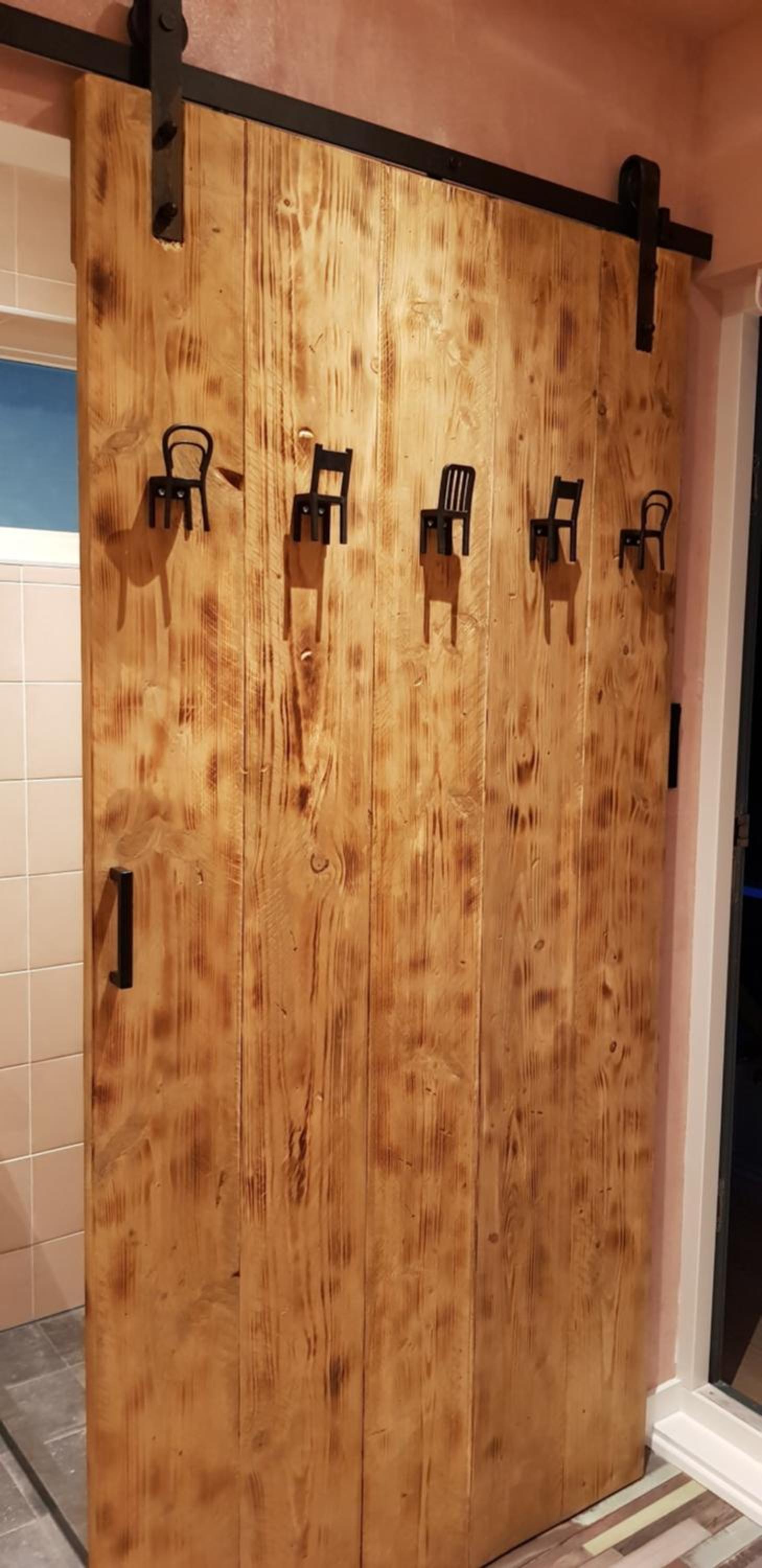 Apartment with Shower - Photo 5