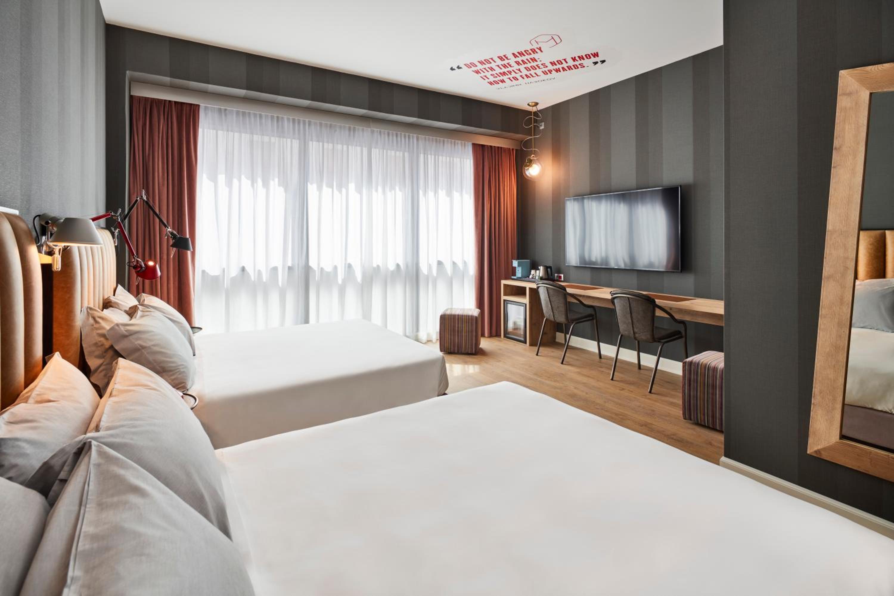 King Room with Two King Beds - Photo 1