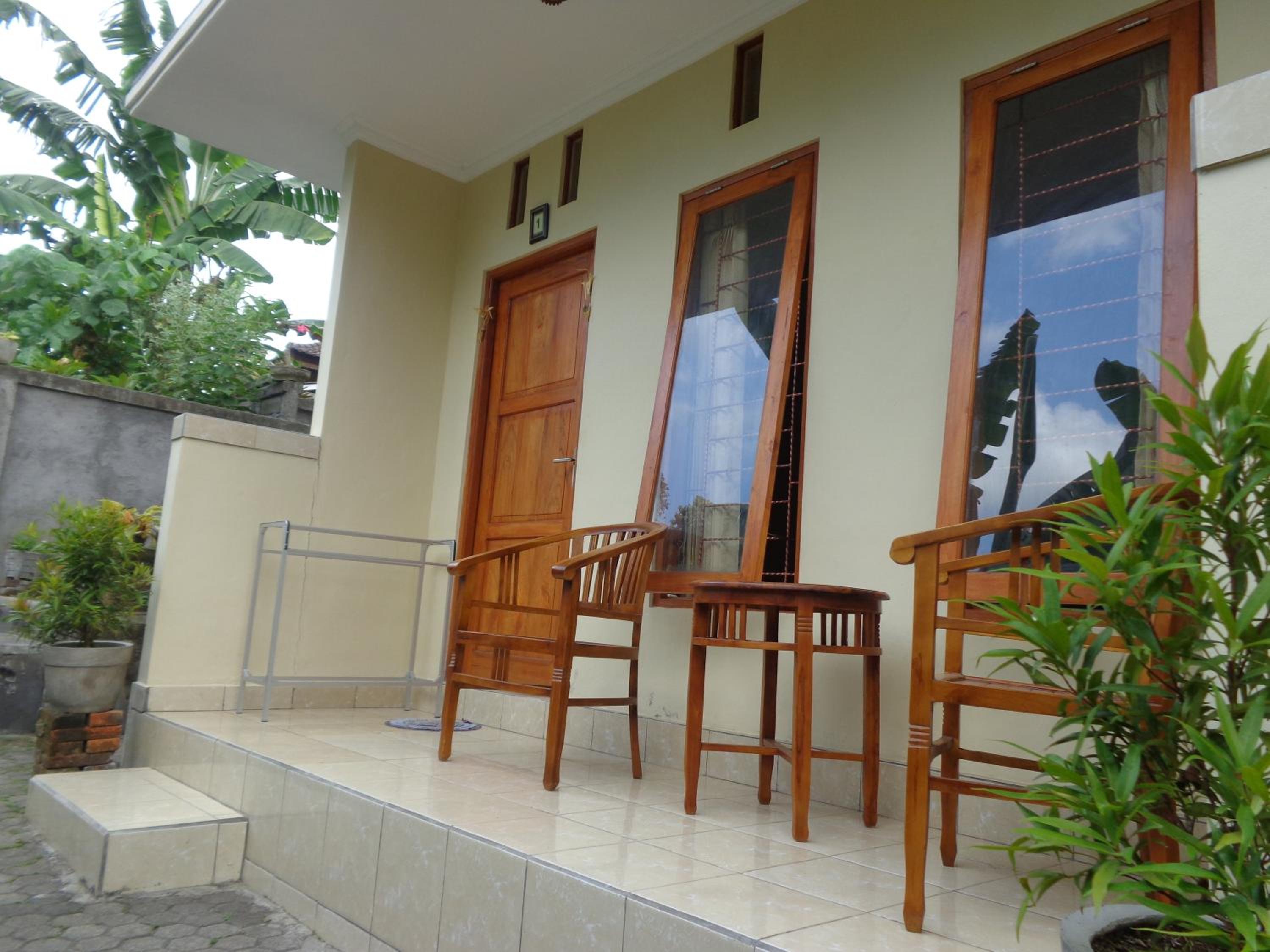 Double Room with Patio - Photo 15