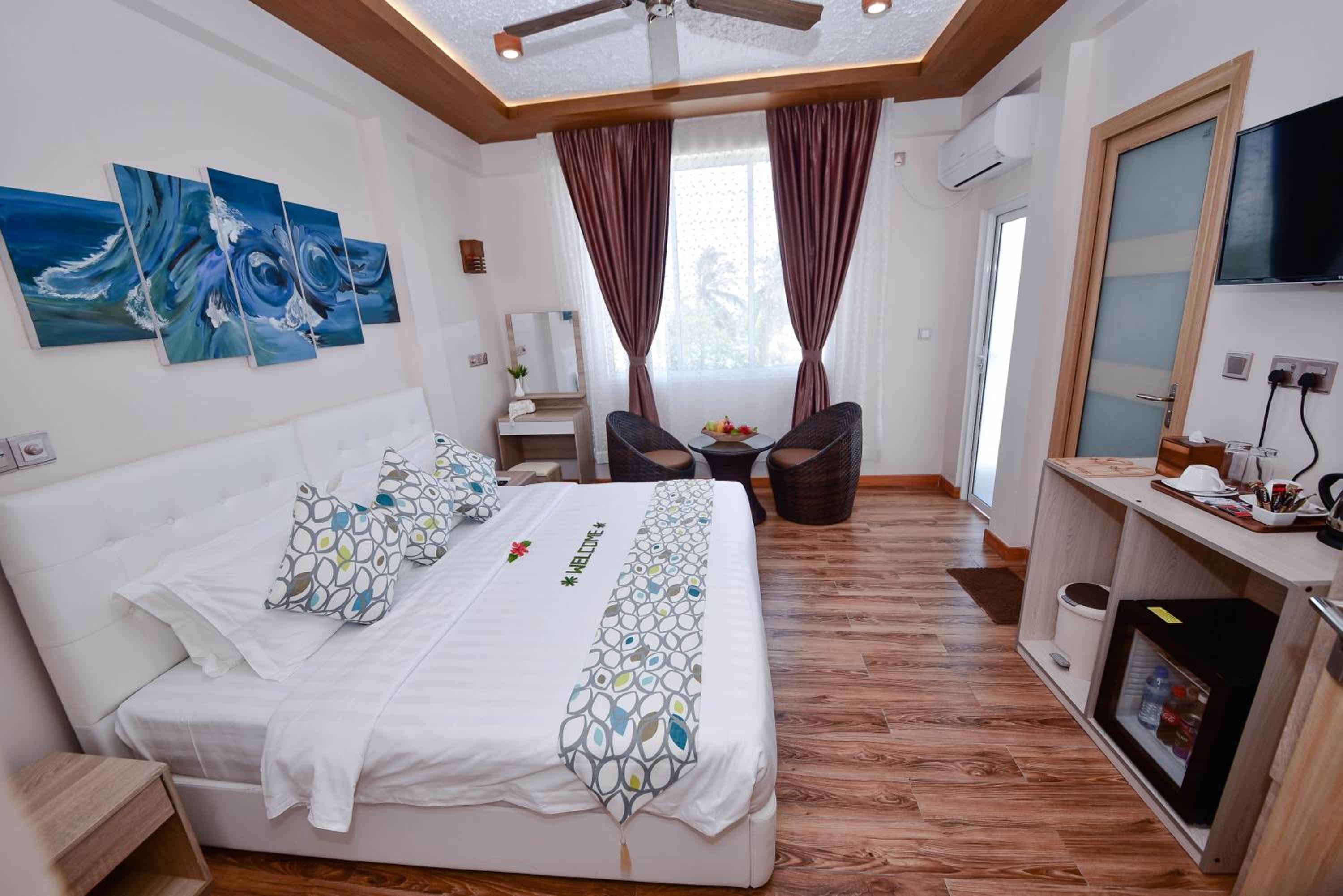 Superior Queen Room - Photo 9
