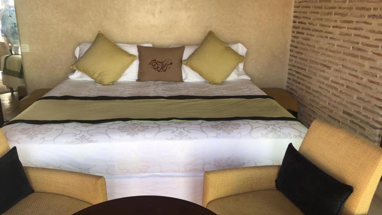 Double Room with Sea View - Photo 6