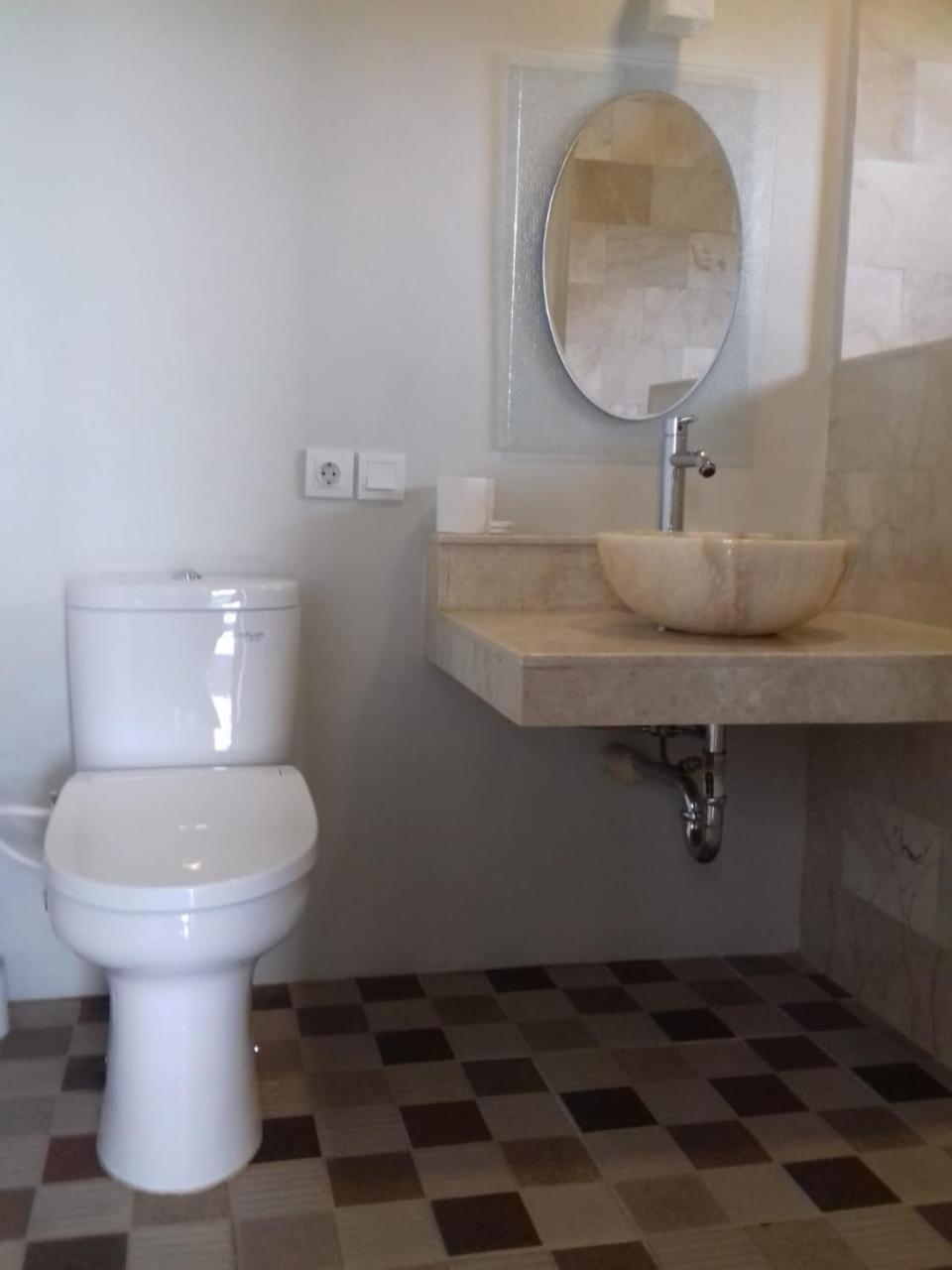 Deluxe Double Room with Balcony - Photo 3