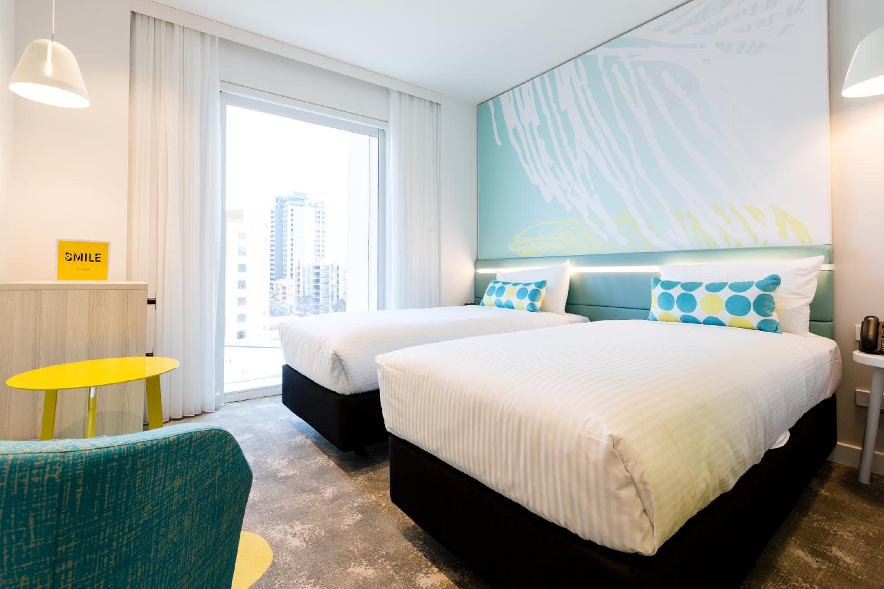Superior Twin Room with City View