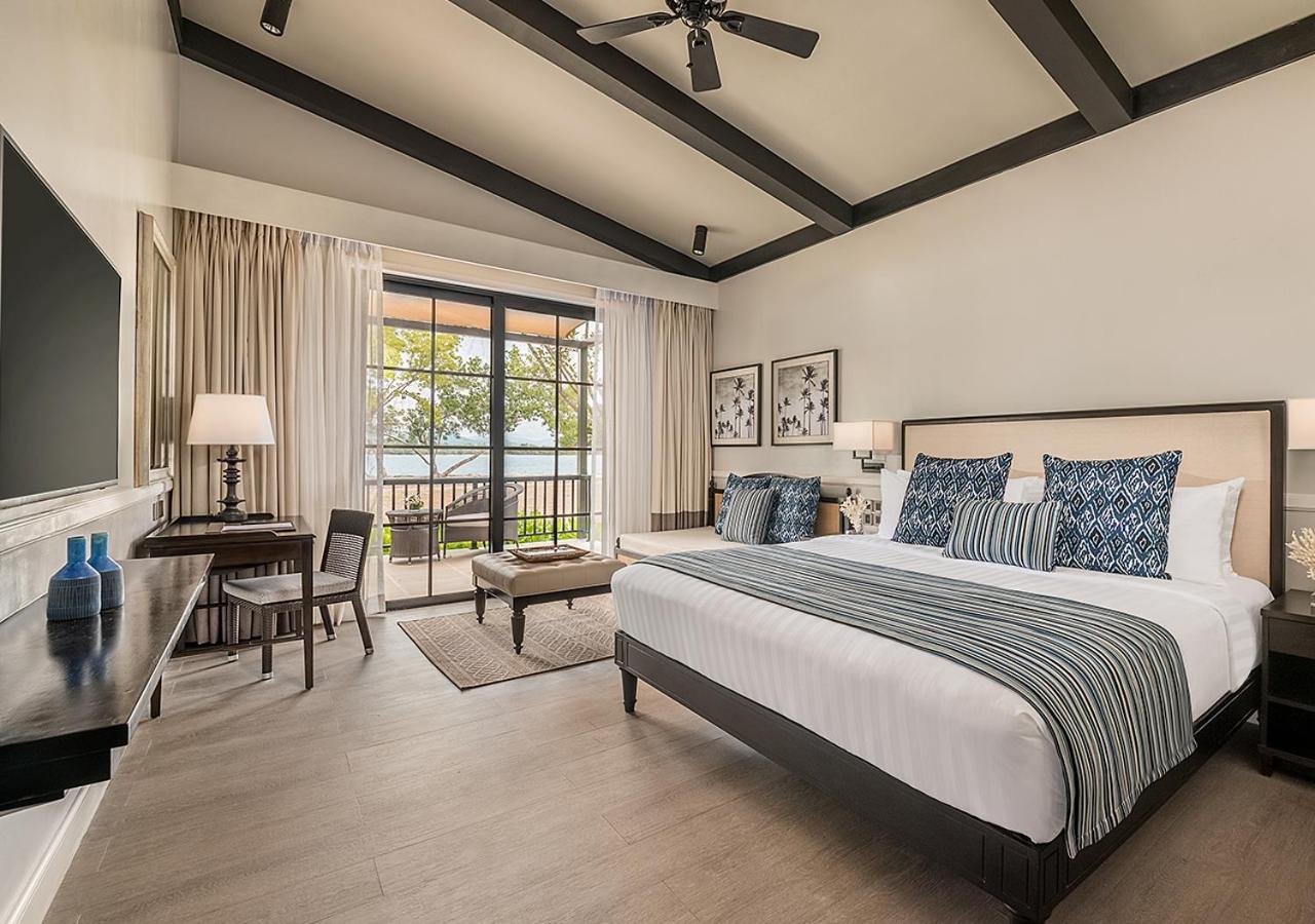 One Bedroom Ocean Suite with Pool - Photo 1