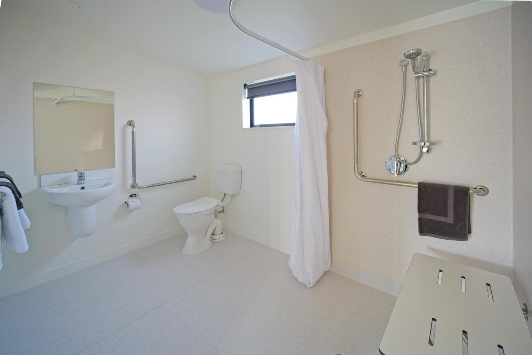 Two Bedroom Motel Unit - Disability Access photo 2