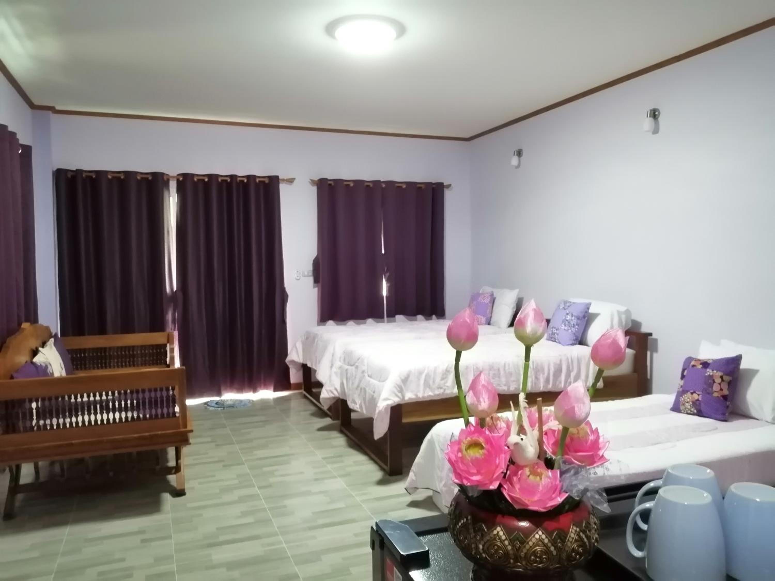 Comfort Triple Room with Shower - Photo 20