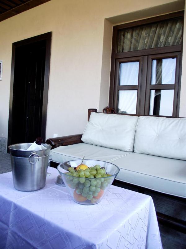 Standard Double Room - Photo 15