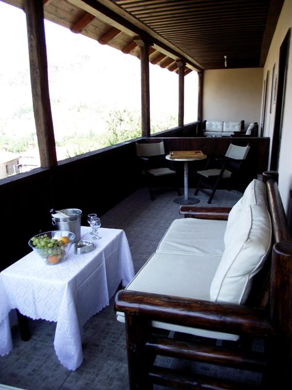 Standard Double Room - Photo 3