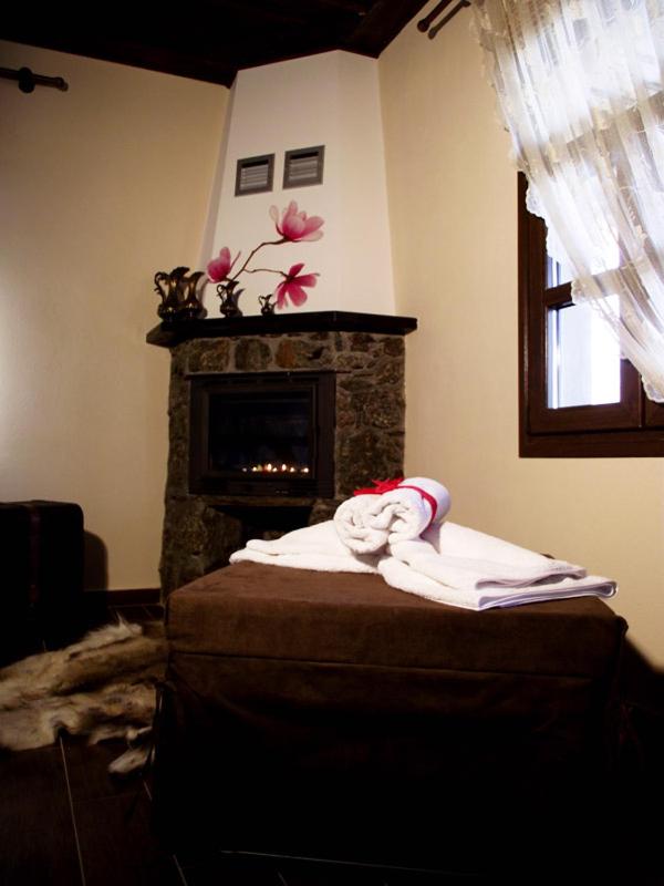 Standard Double Room - Photo 5