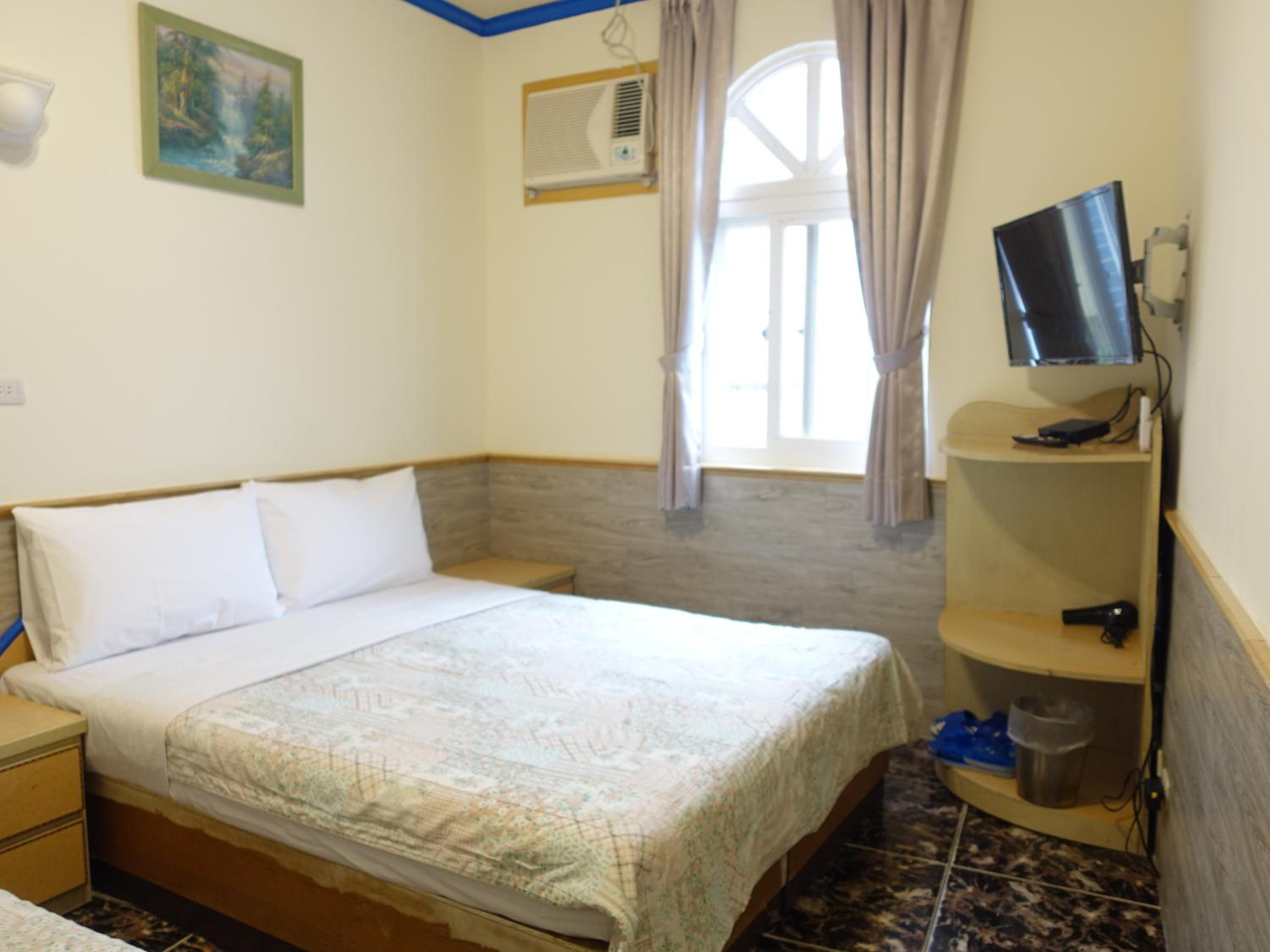 Classic Quadruple Room photo 3