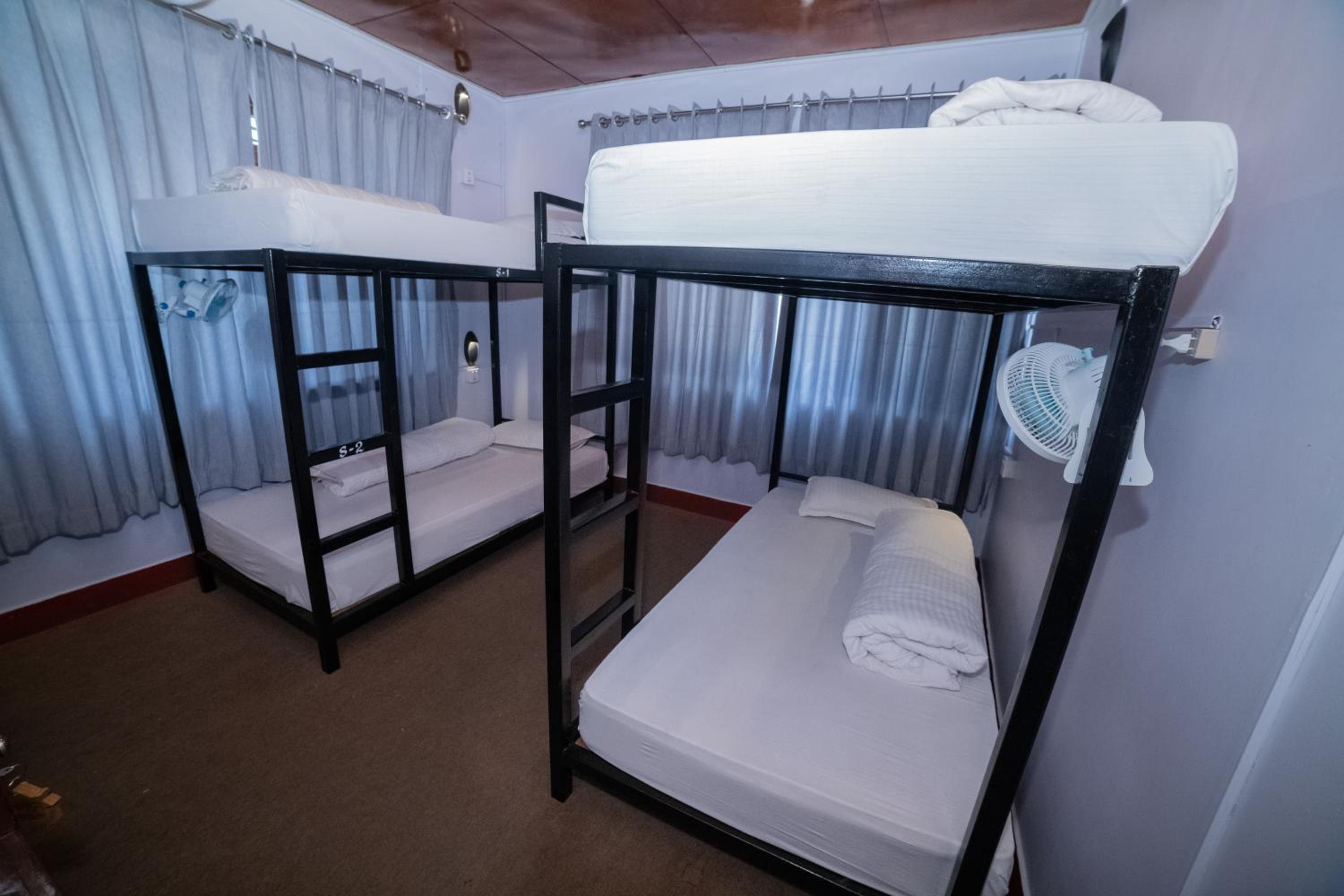 Bed In 4-Bed Mixed Dormitory Room photo 3