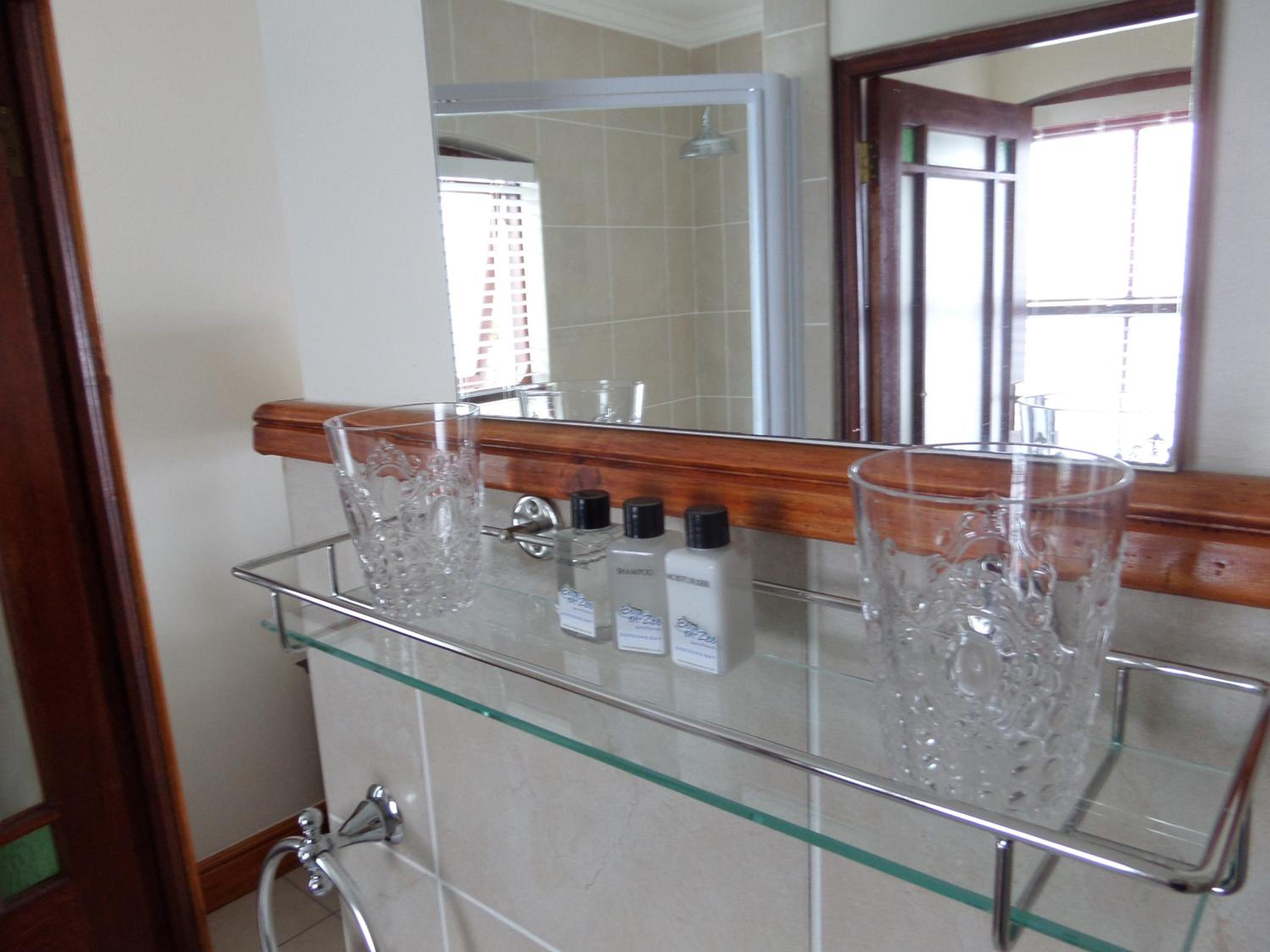 Penthouse Suite - 1 - Photo 4