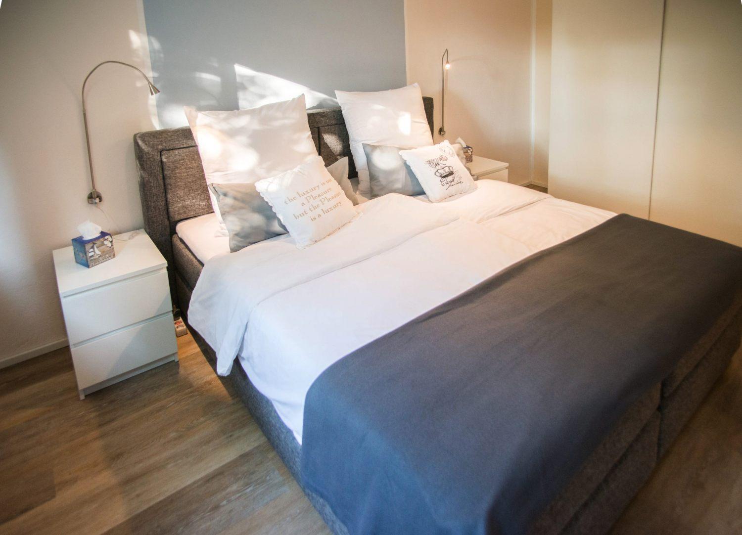 One-Bedroom Apartment with Terrace photo 1