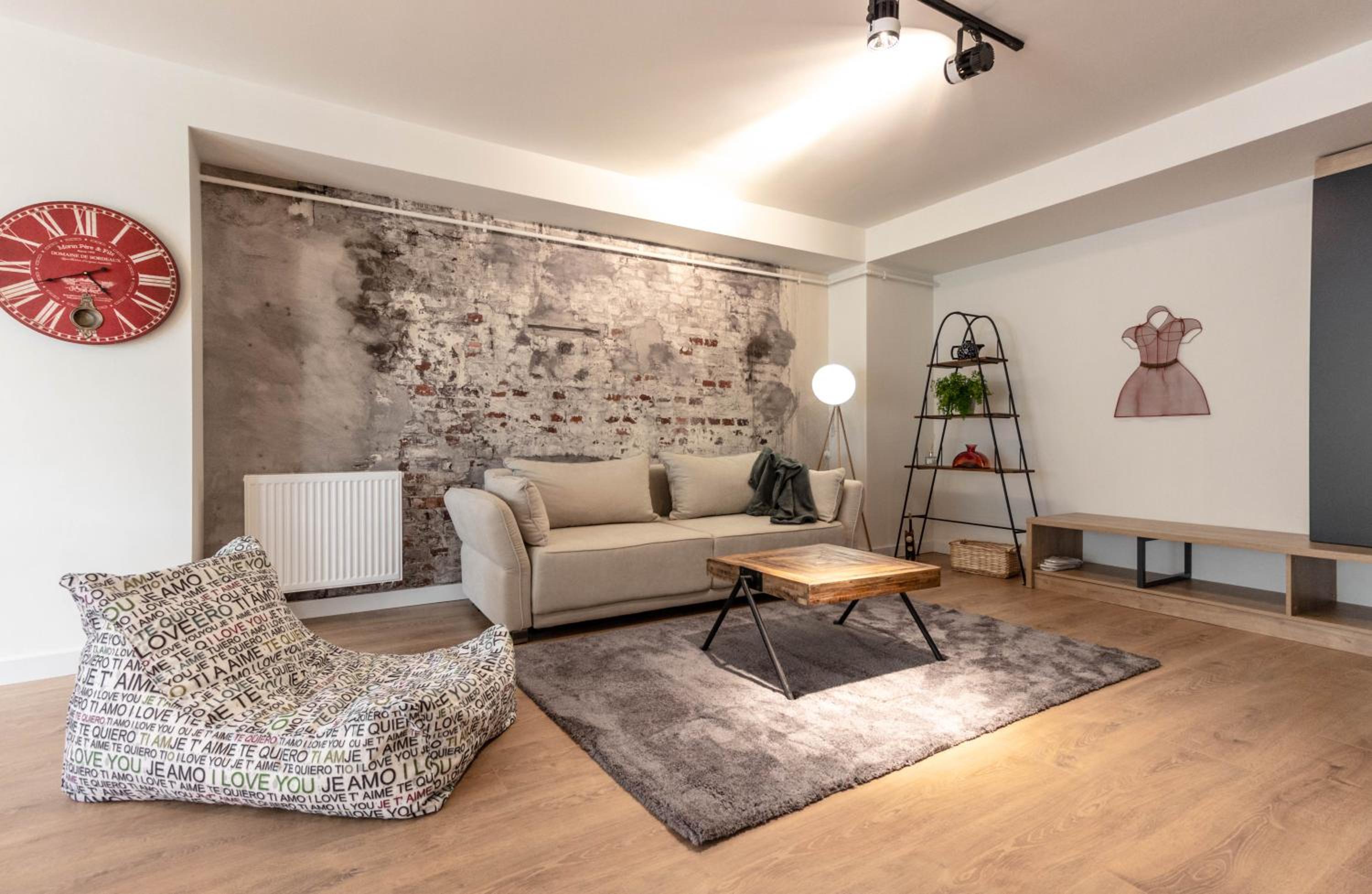 Superior Apartment