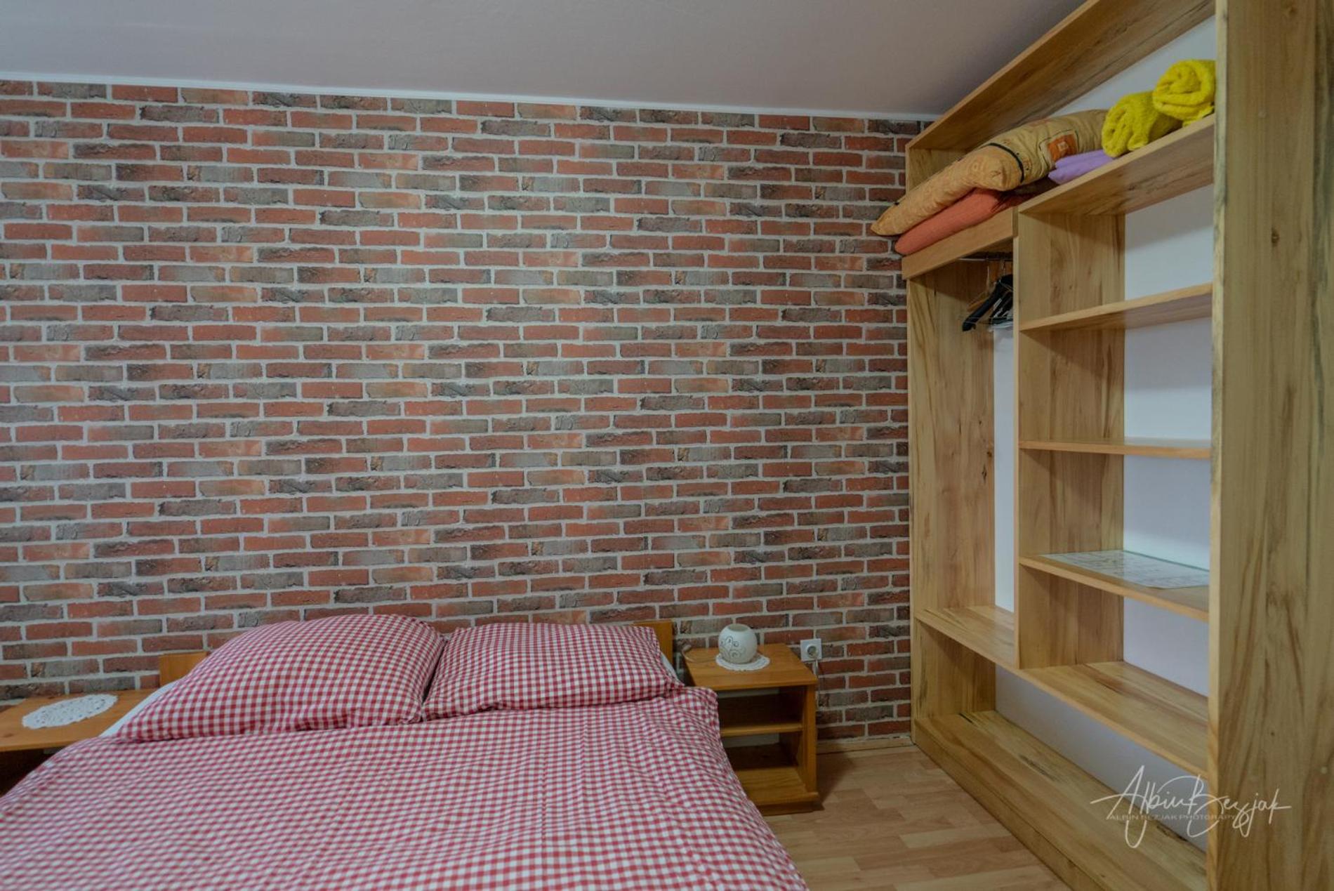 Budget Double Room - Ground Floor - Photo 19