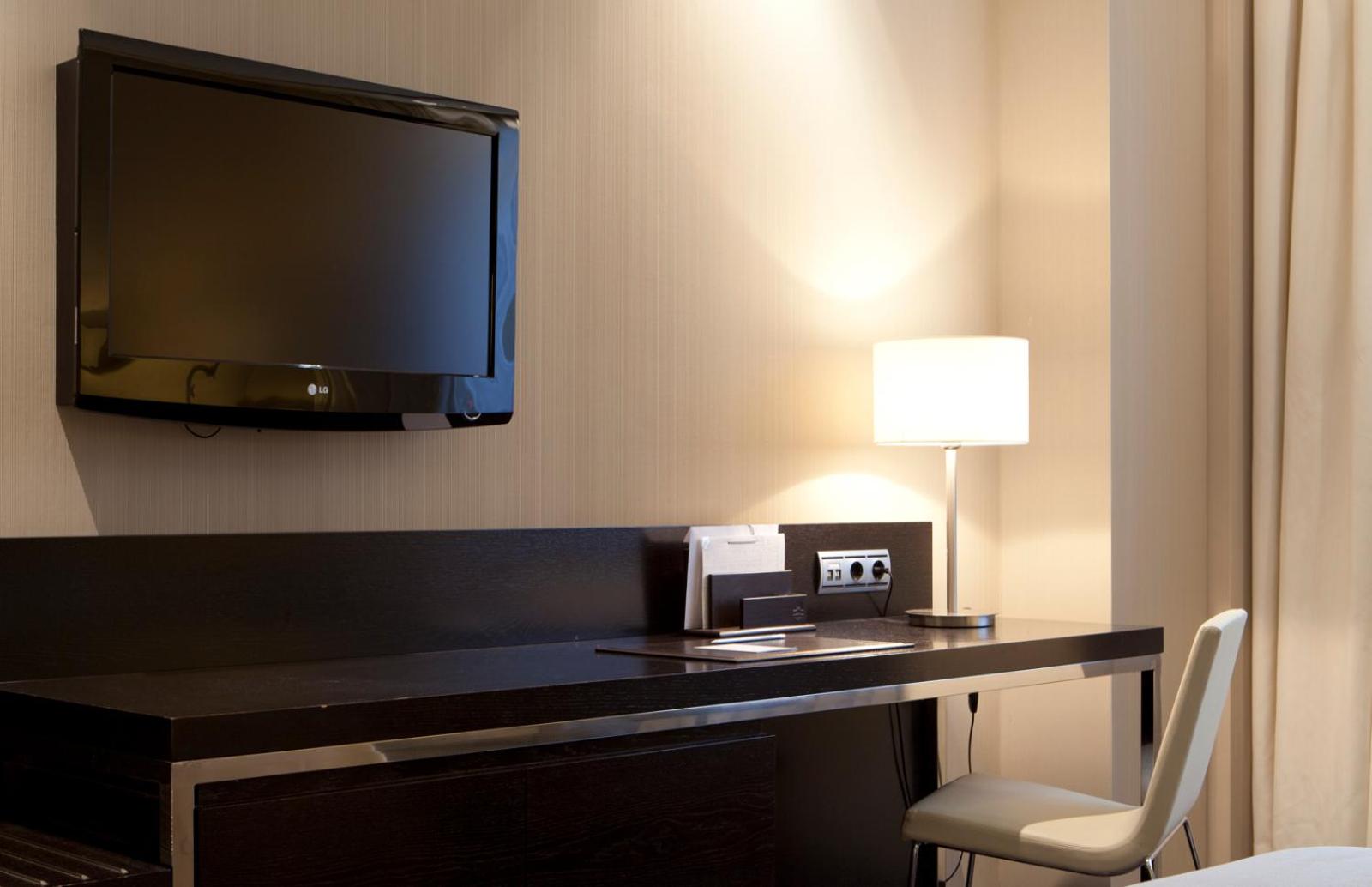 Double or Twin Room - Photo 5