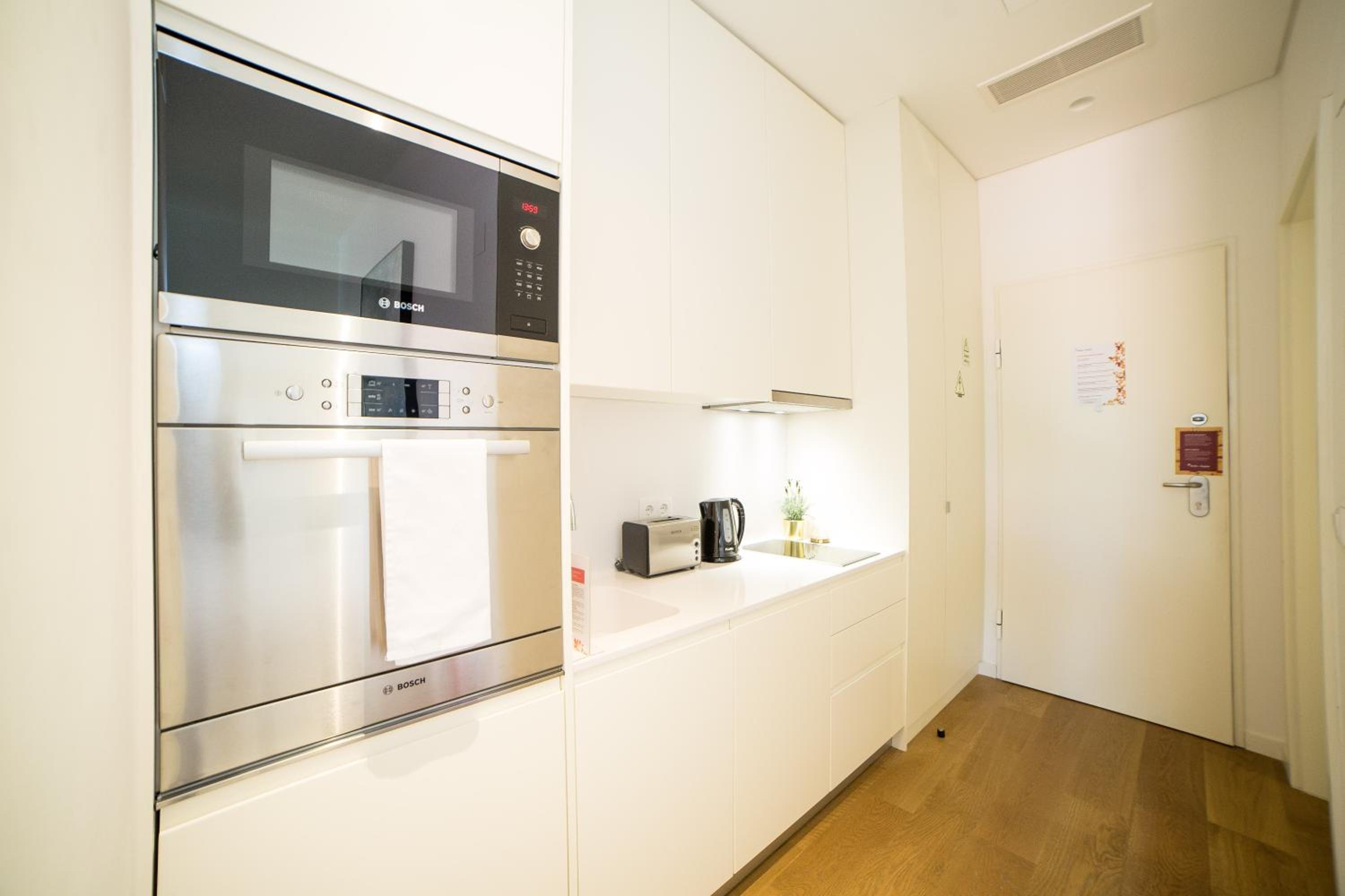 Apartment - Photo 11