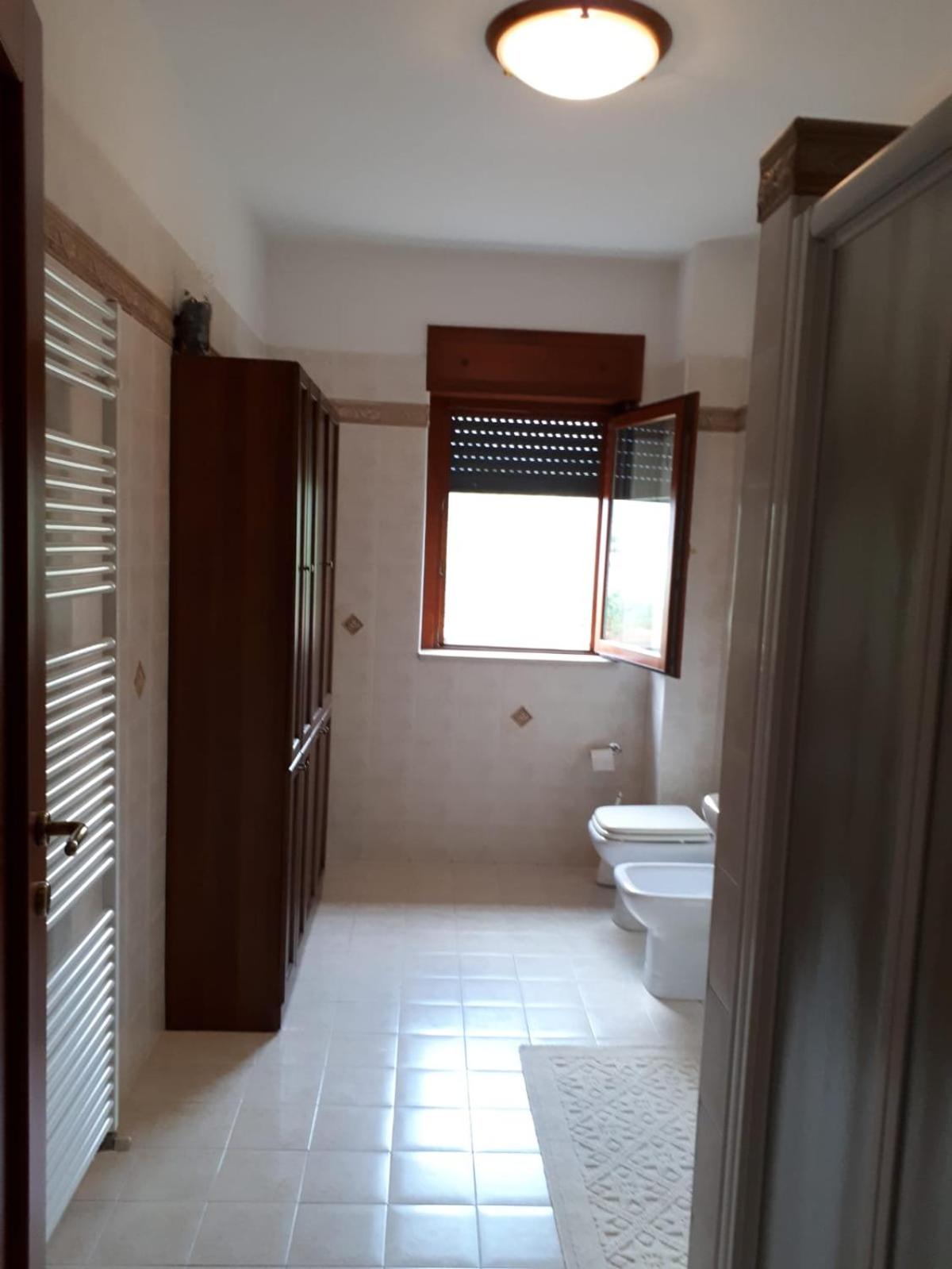Double or Twin Room with Mountain View - Photo 2
