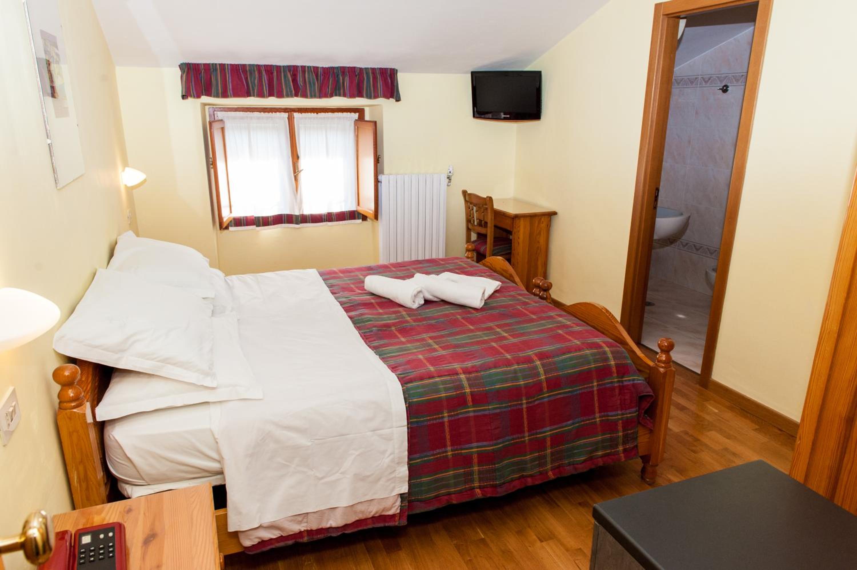 Economy Double or Twin Room - Photo 1
