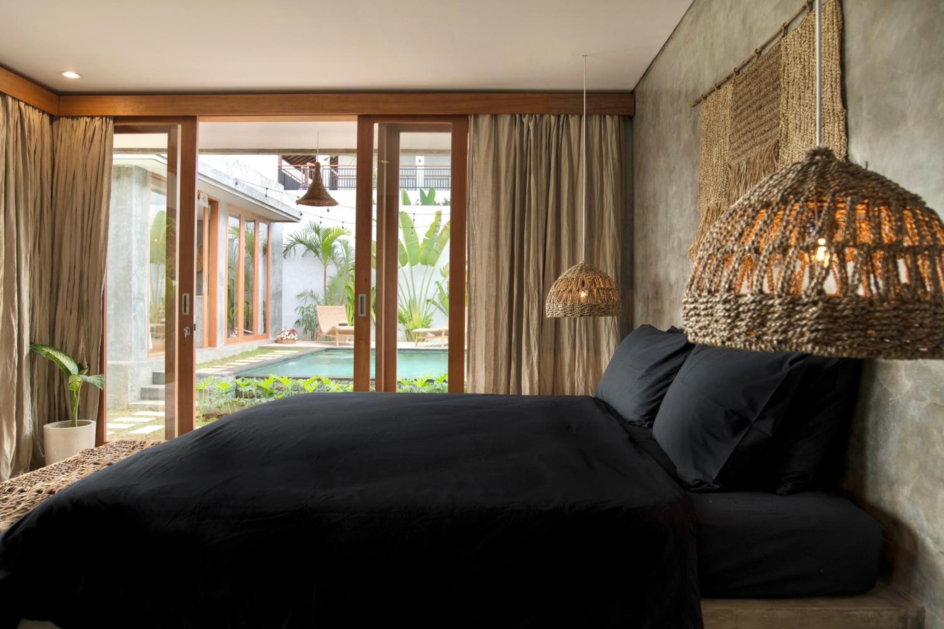 Two-Bedroom Villa - Photo 35