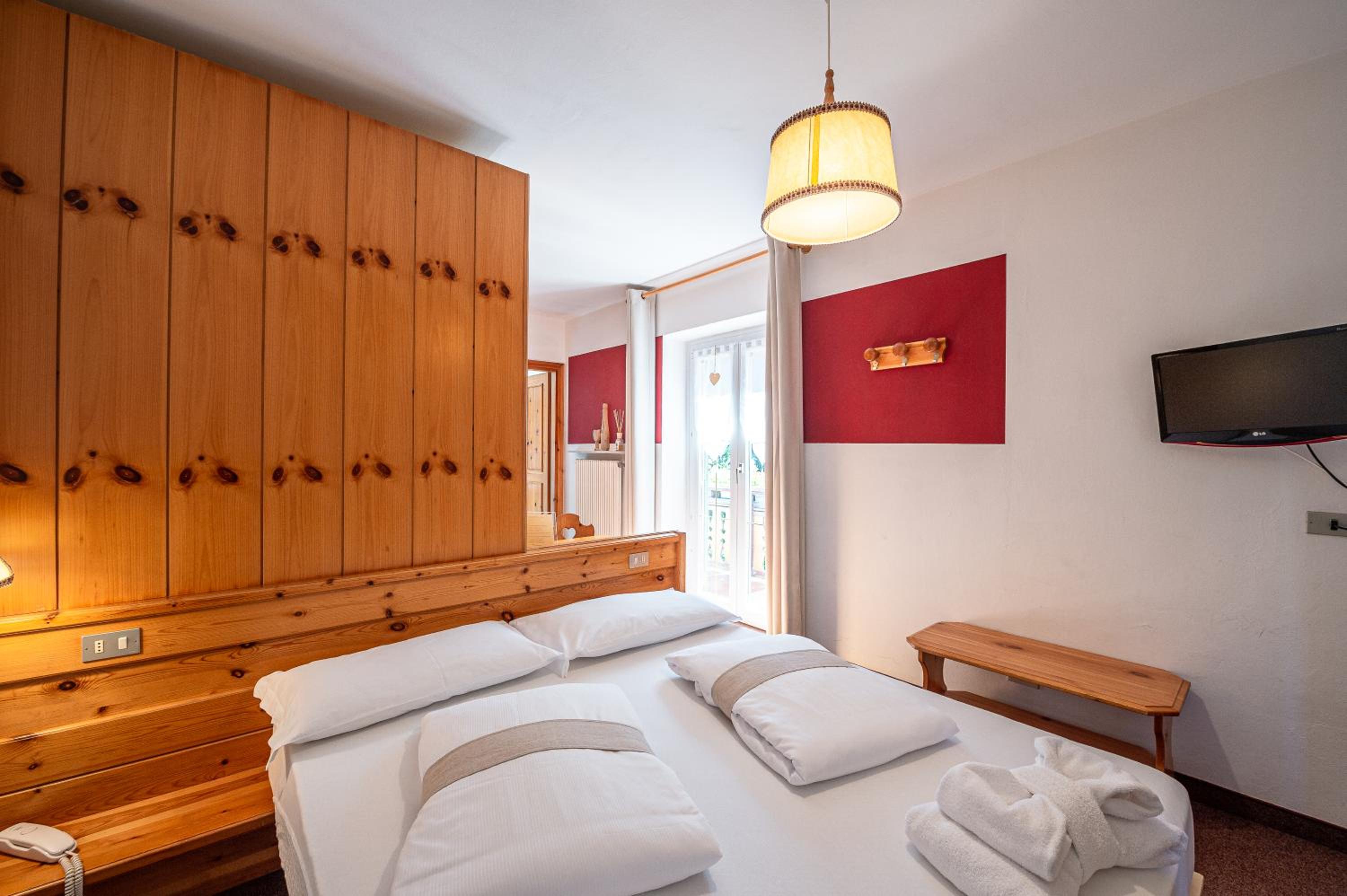 Triple Room with Balcony