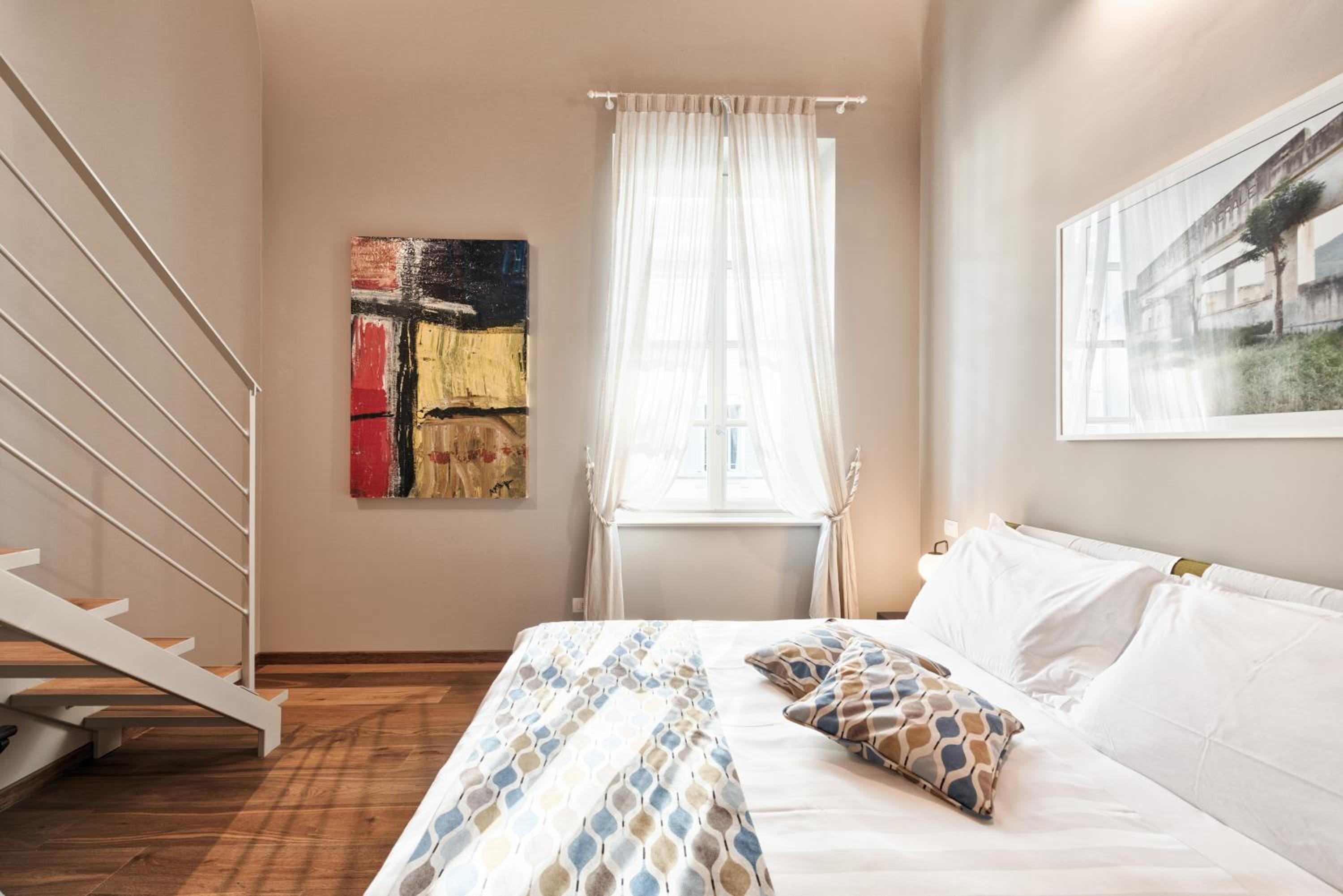 One-Bedroom Apartment - Photo 17