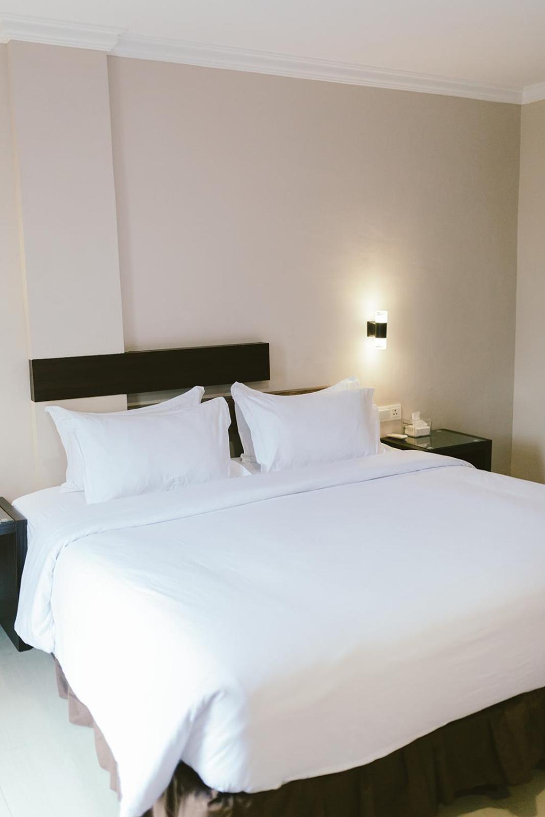 Superior King Room photo 2