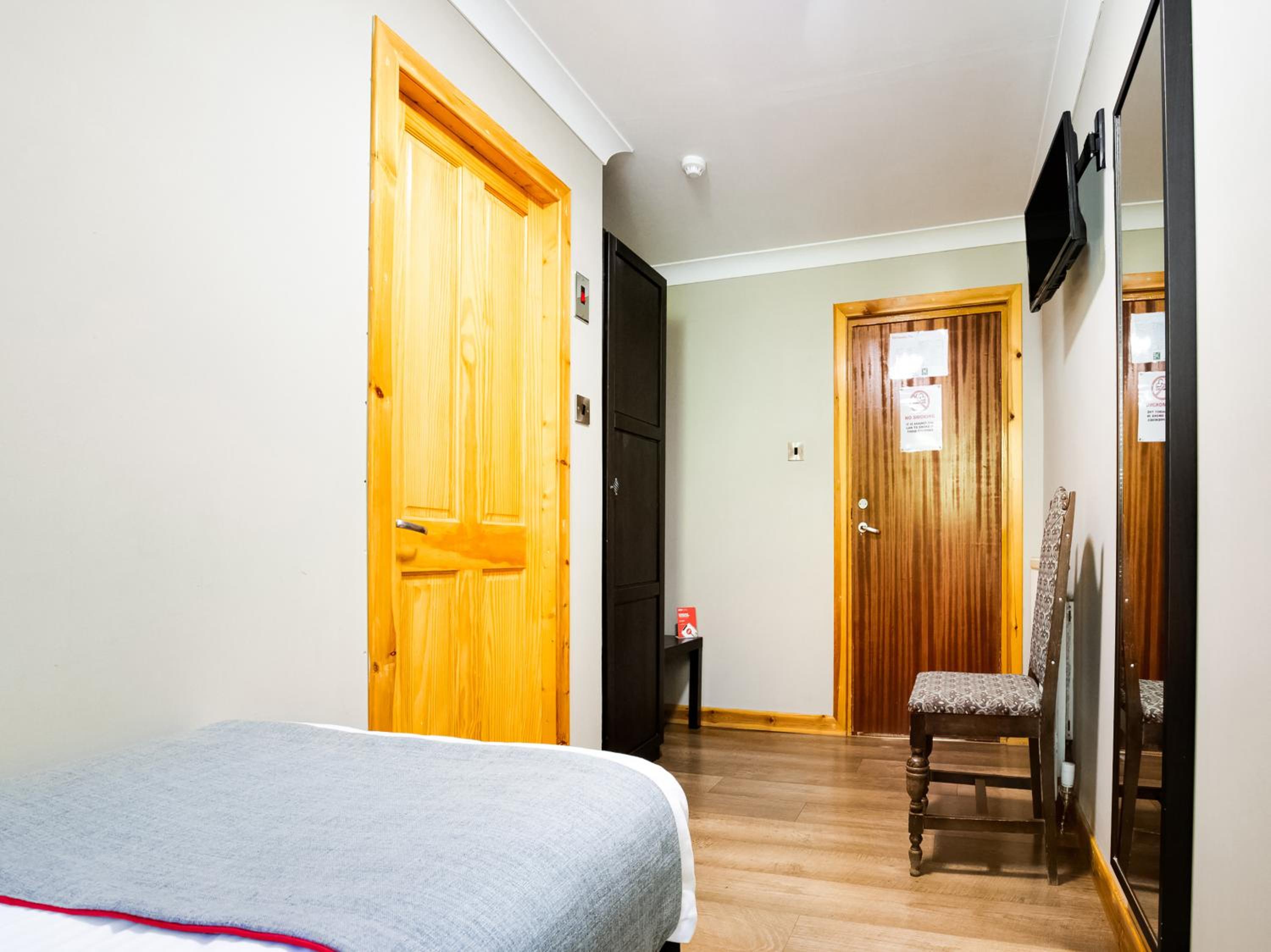 Standard Single Room photo 3