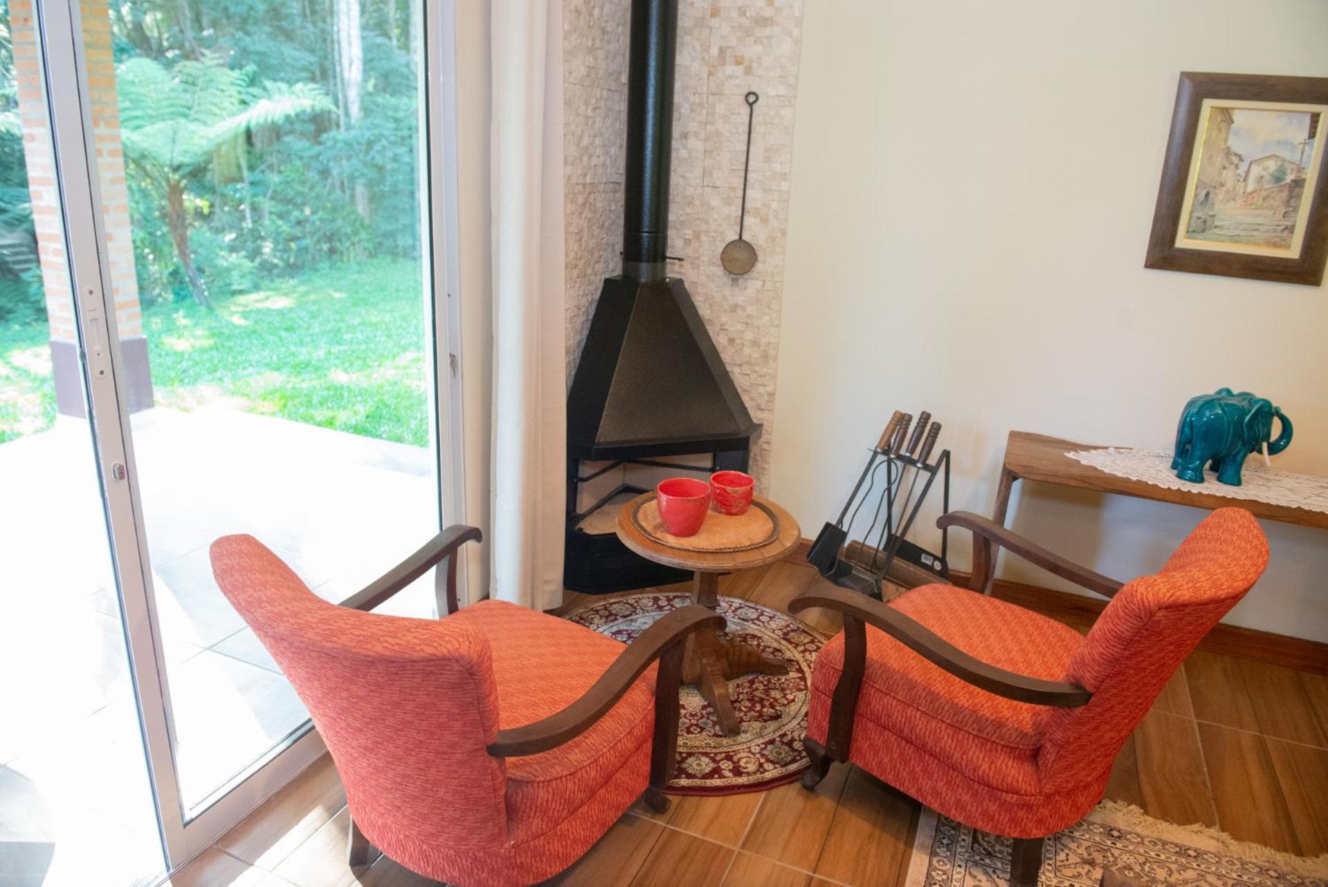 Family Room with Balcony photo 2