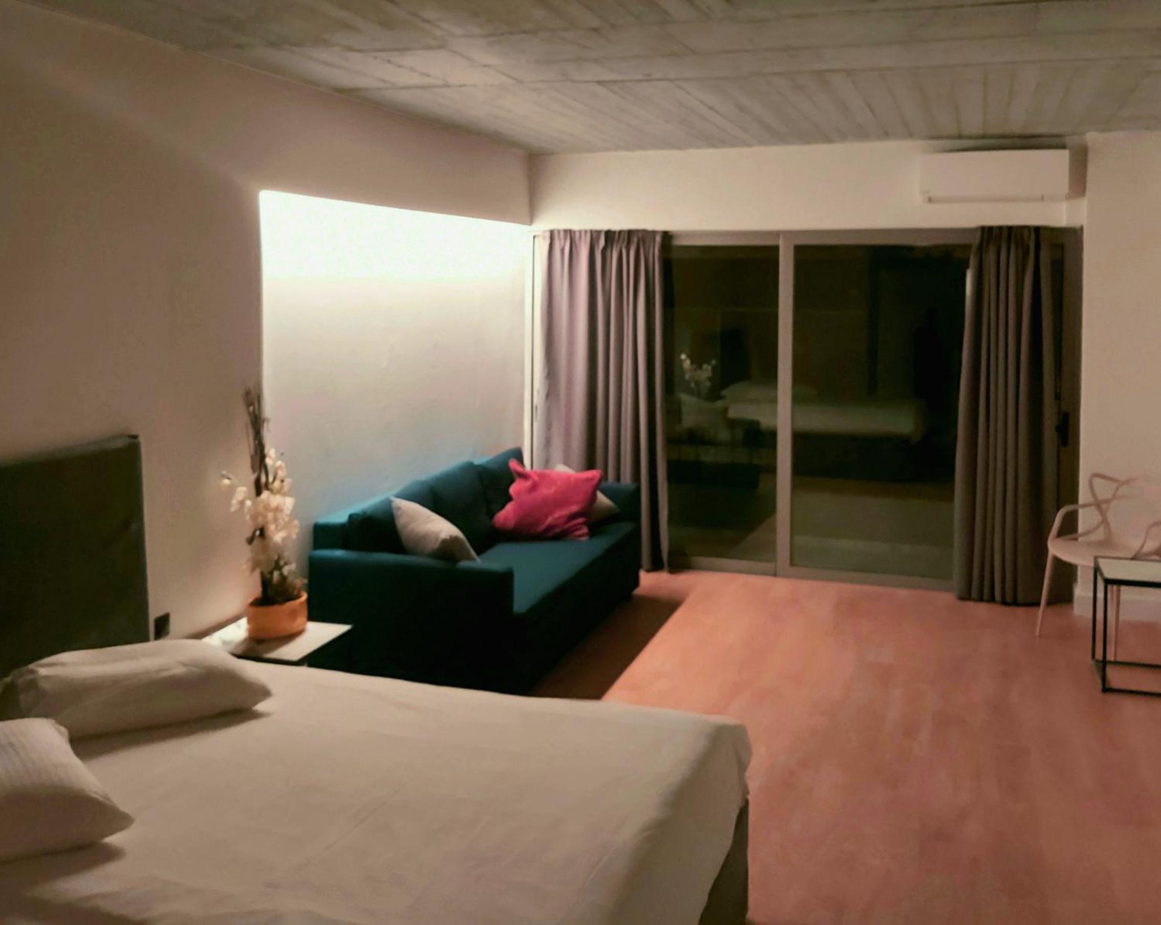 Apartment photo 2