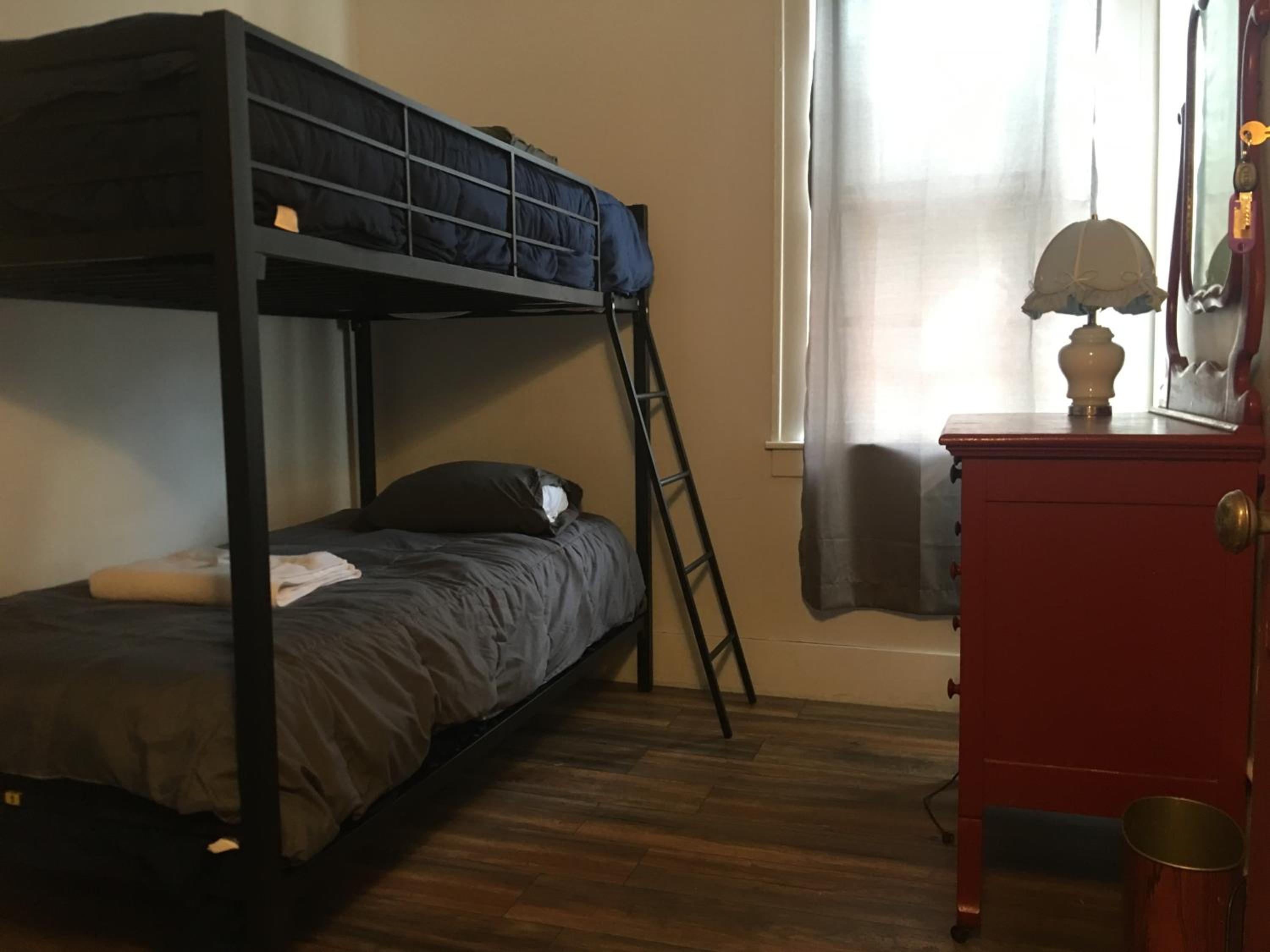 Double or Twin Room with Shared Bathroom photo 1