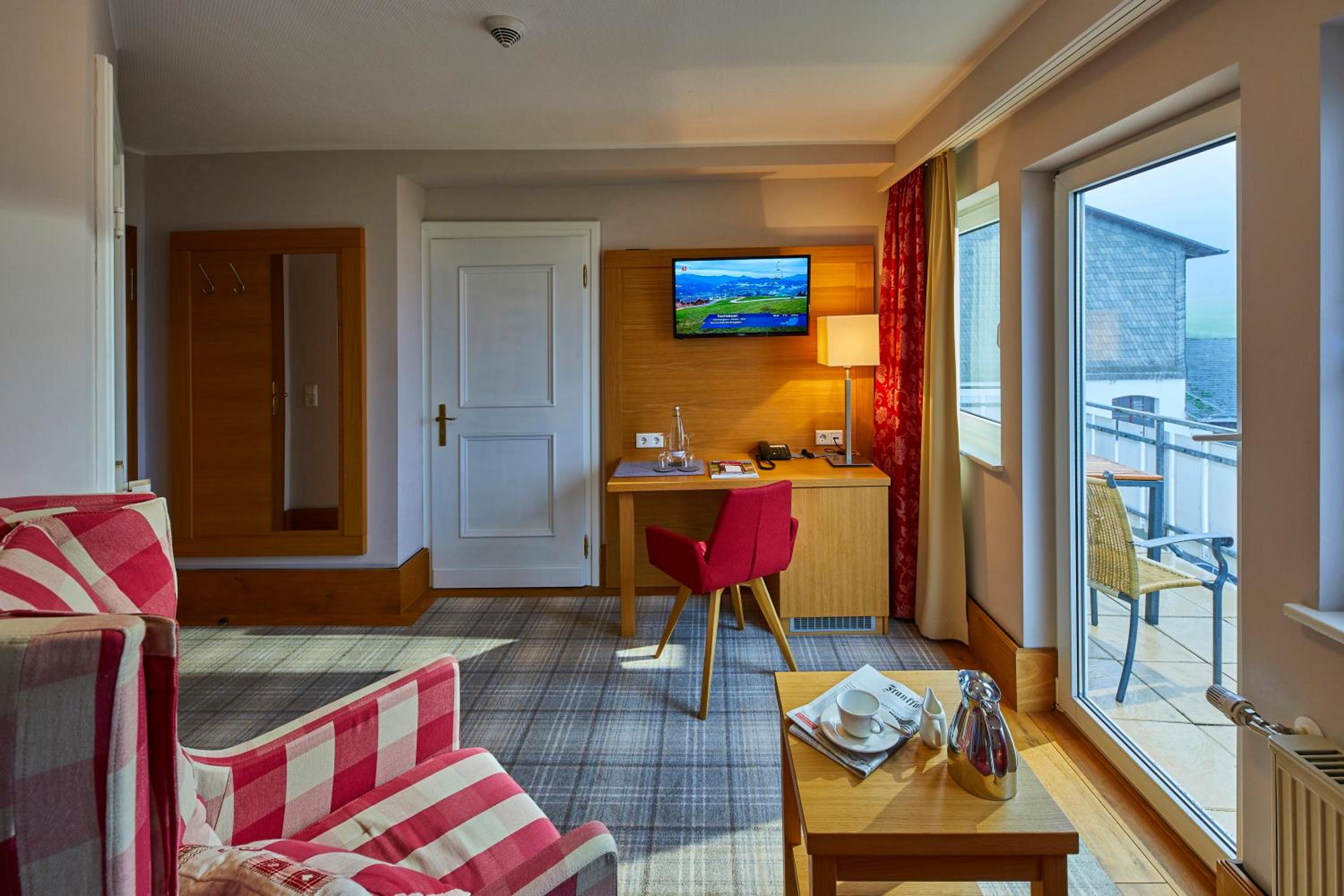Double Room with Balcony - Koeppelchen photo 3