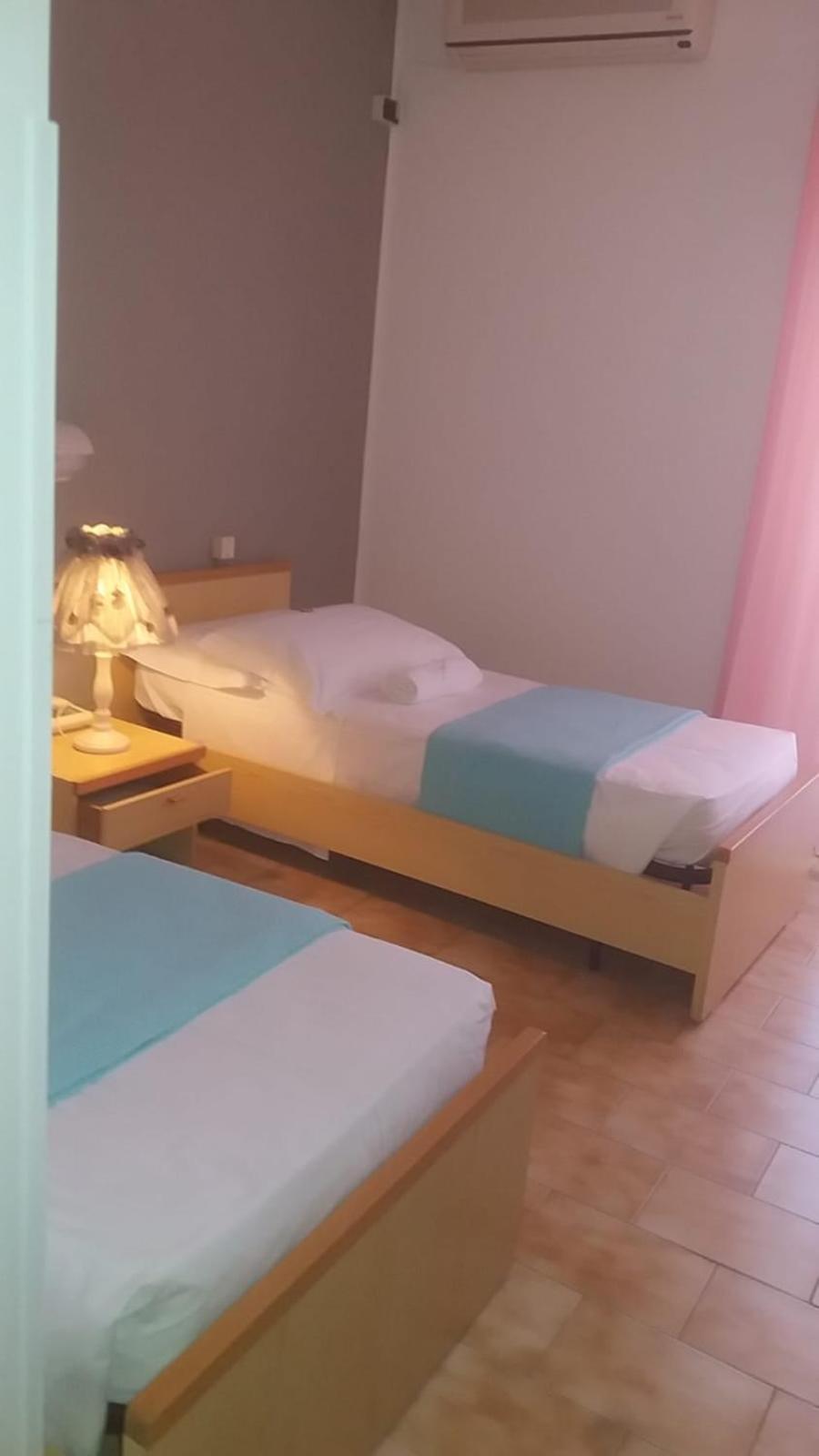 Double Room - Photo 13