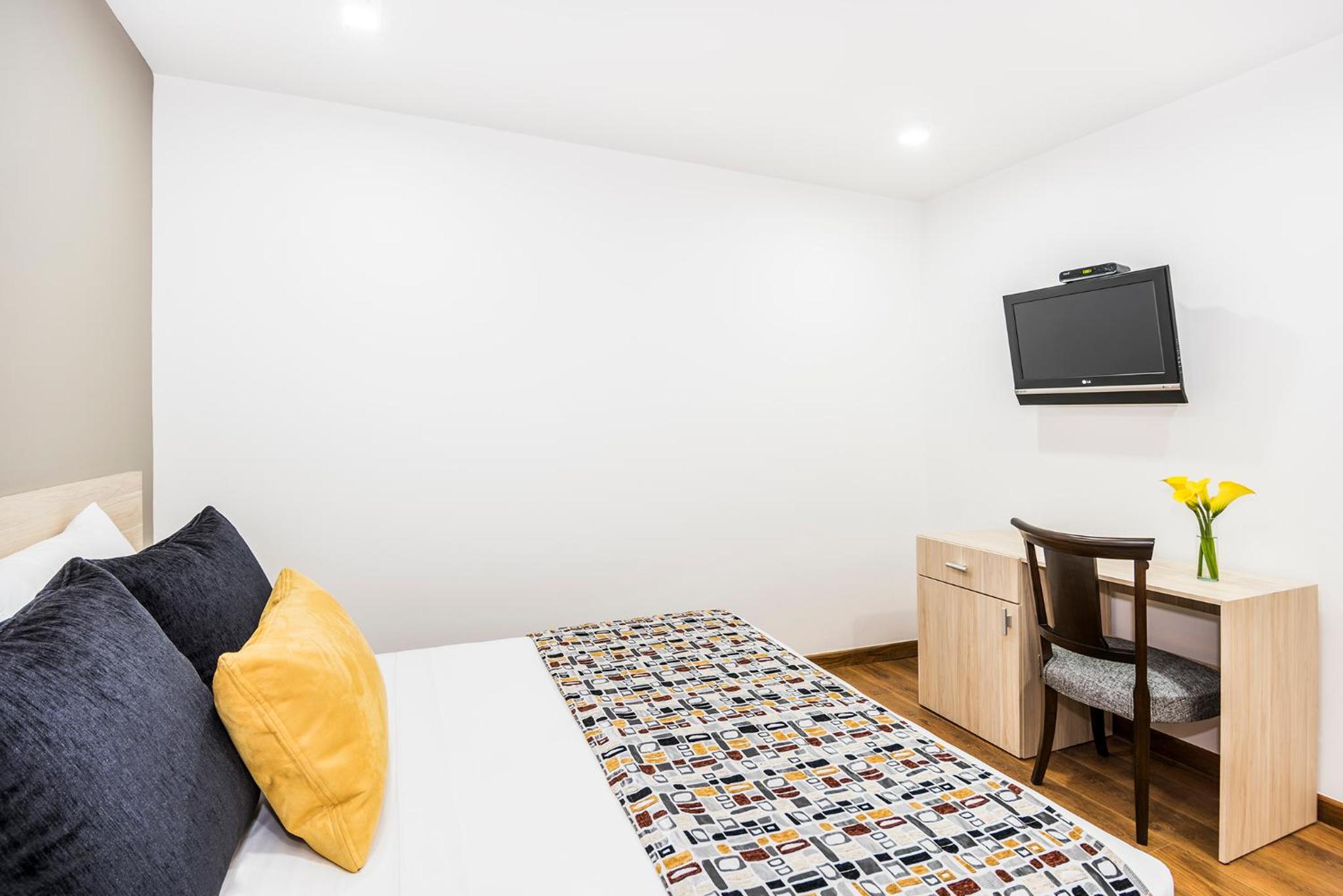  Economy Double Room with No Window photo 3