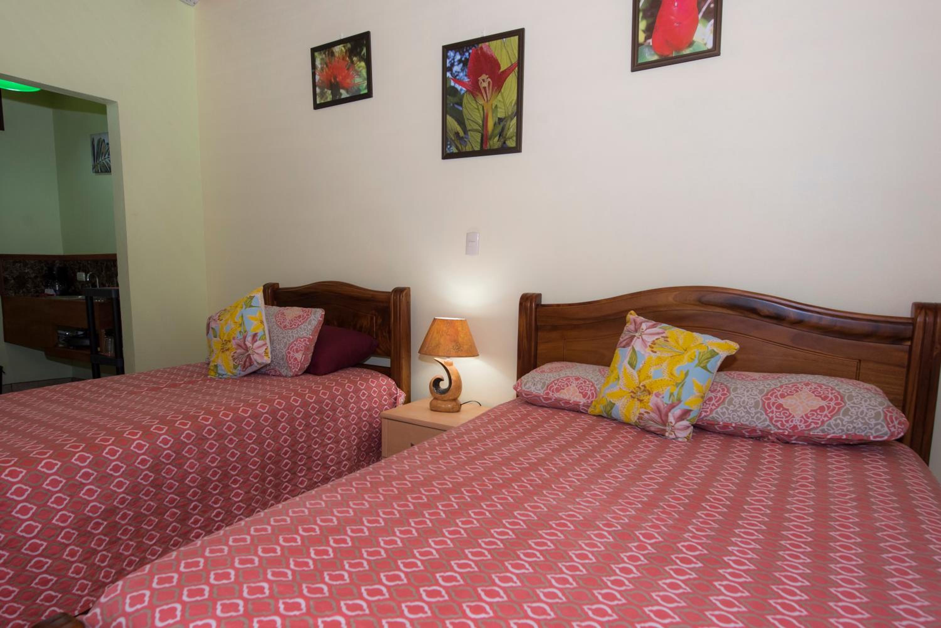 Standard Double Room with Two Double Beds photo 3