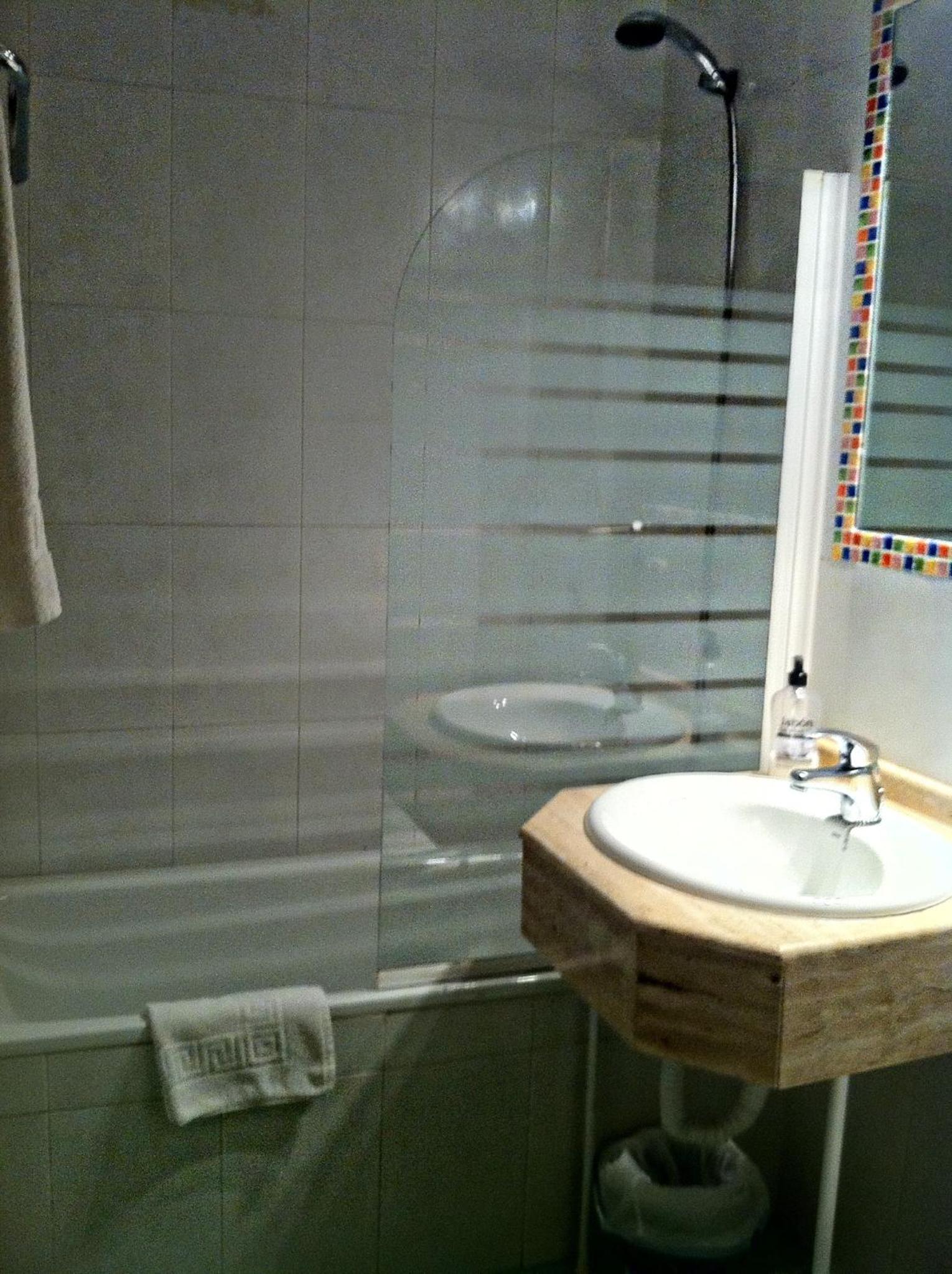 Triple Room - Photo 2
