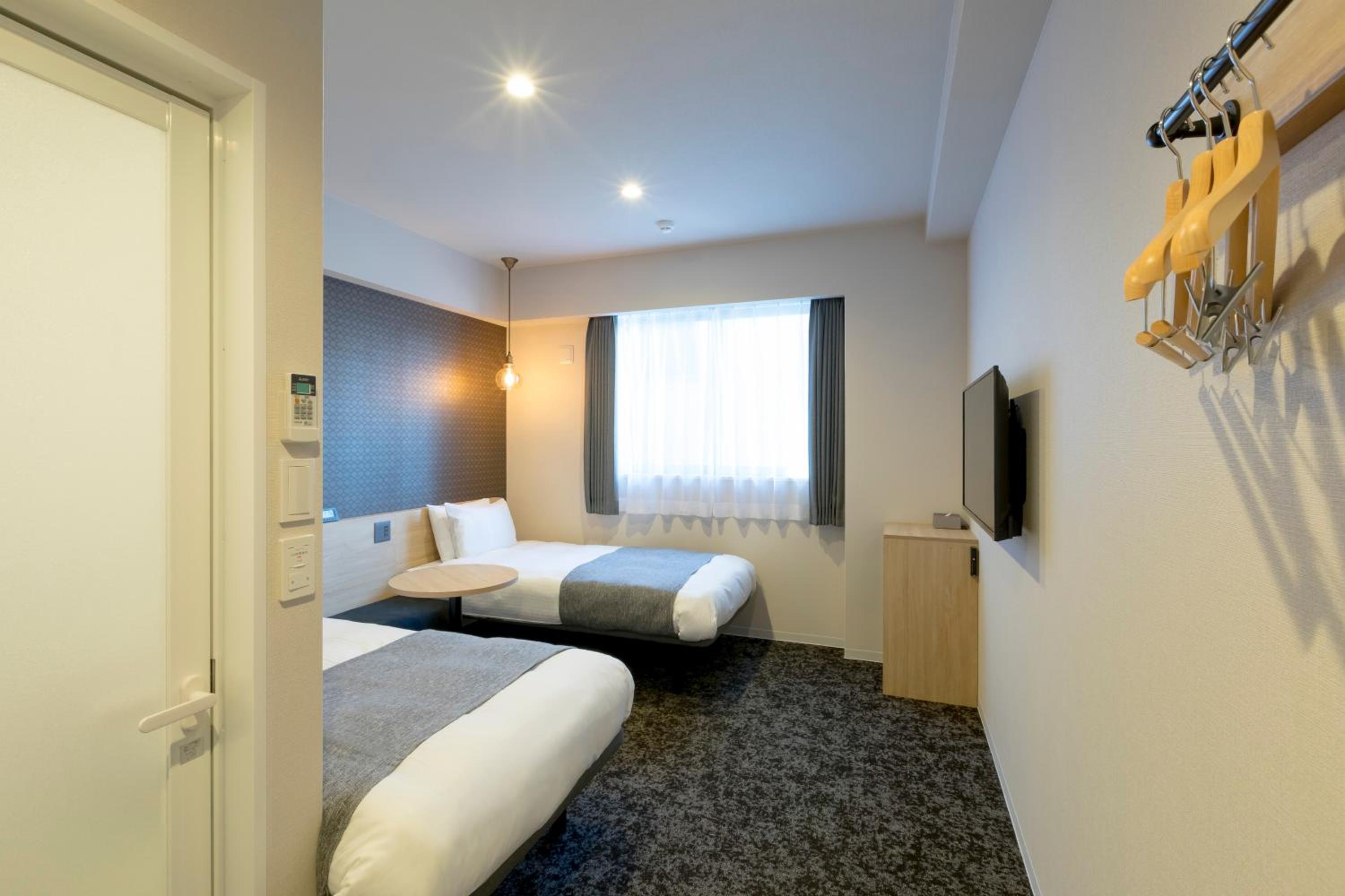 Superior Twin Room - Photo 4