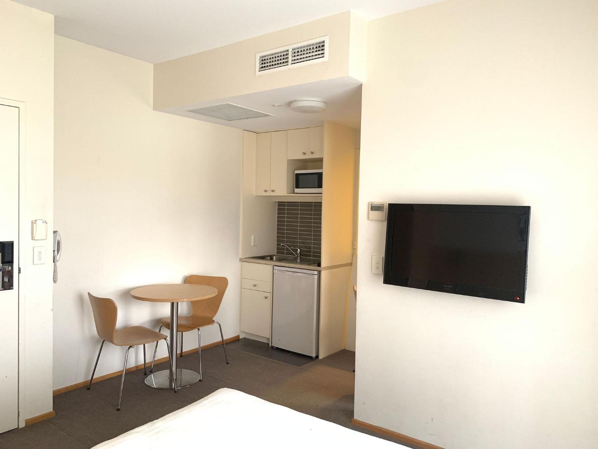 Family Suite (4 Adults) - Photo 2