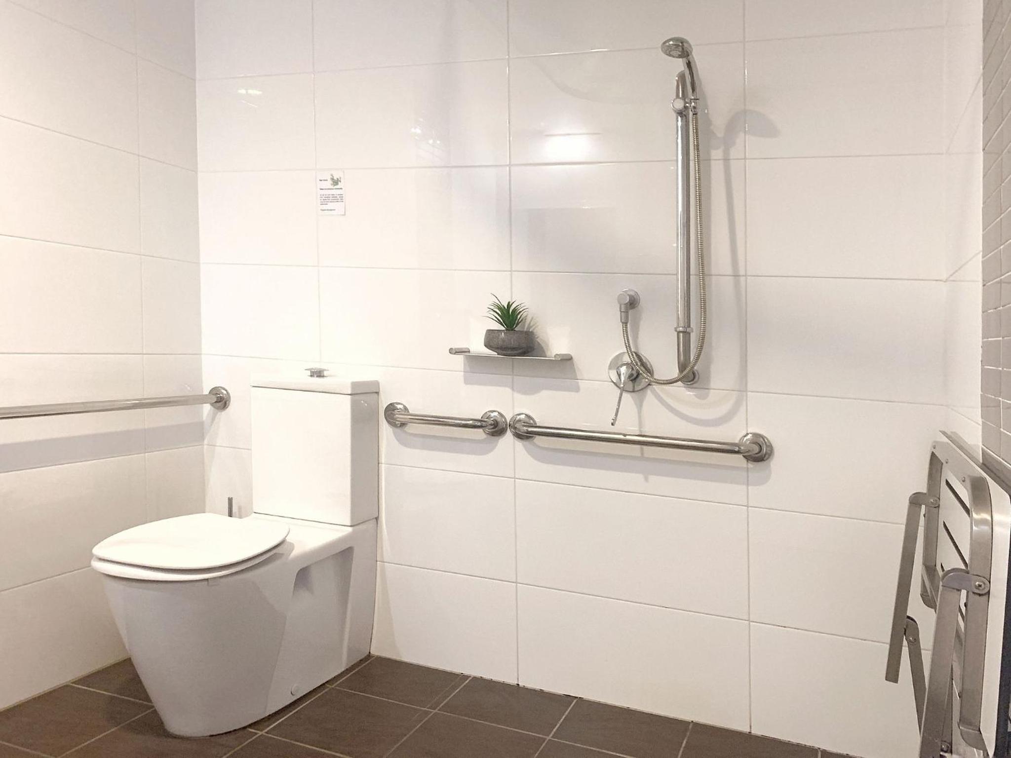 Family Suite (4 Adults) - Photo 3