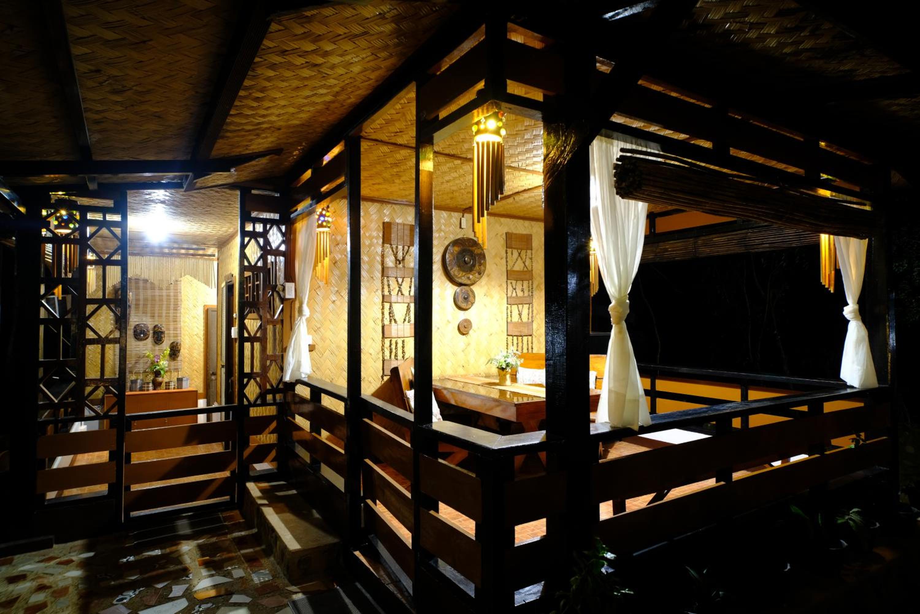 Two-Bedroom Villa - Photo 4