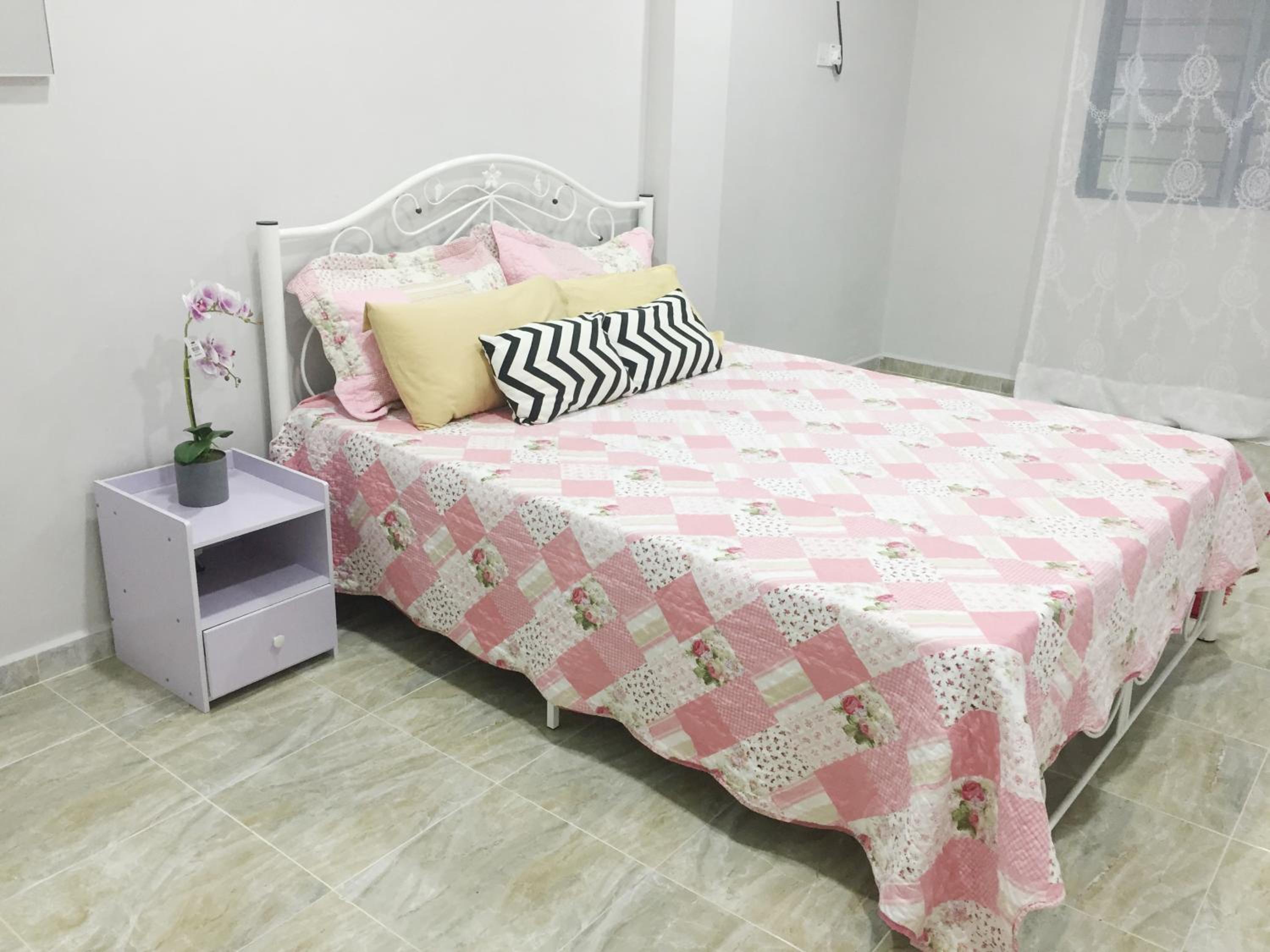 Three-Bedroom House photo 1
