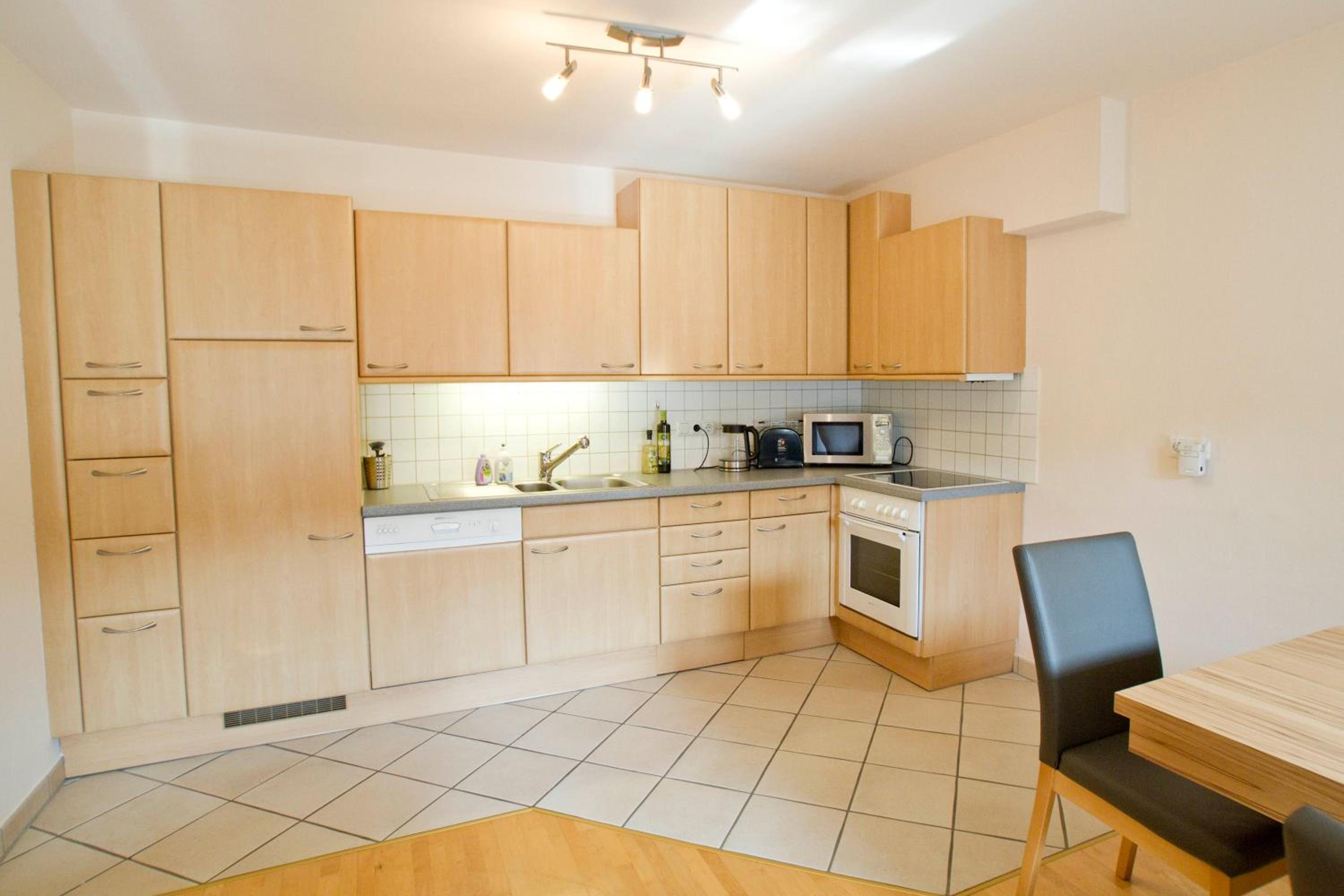 One-Bedroom Apartment photo 3