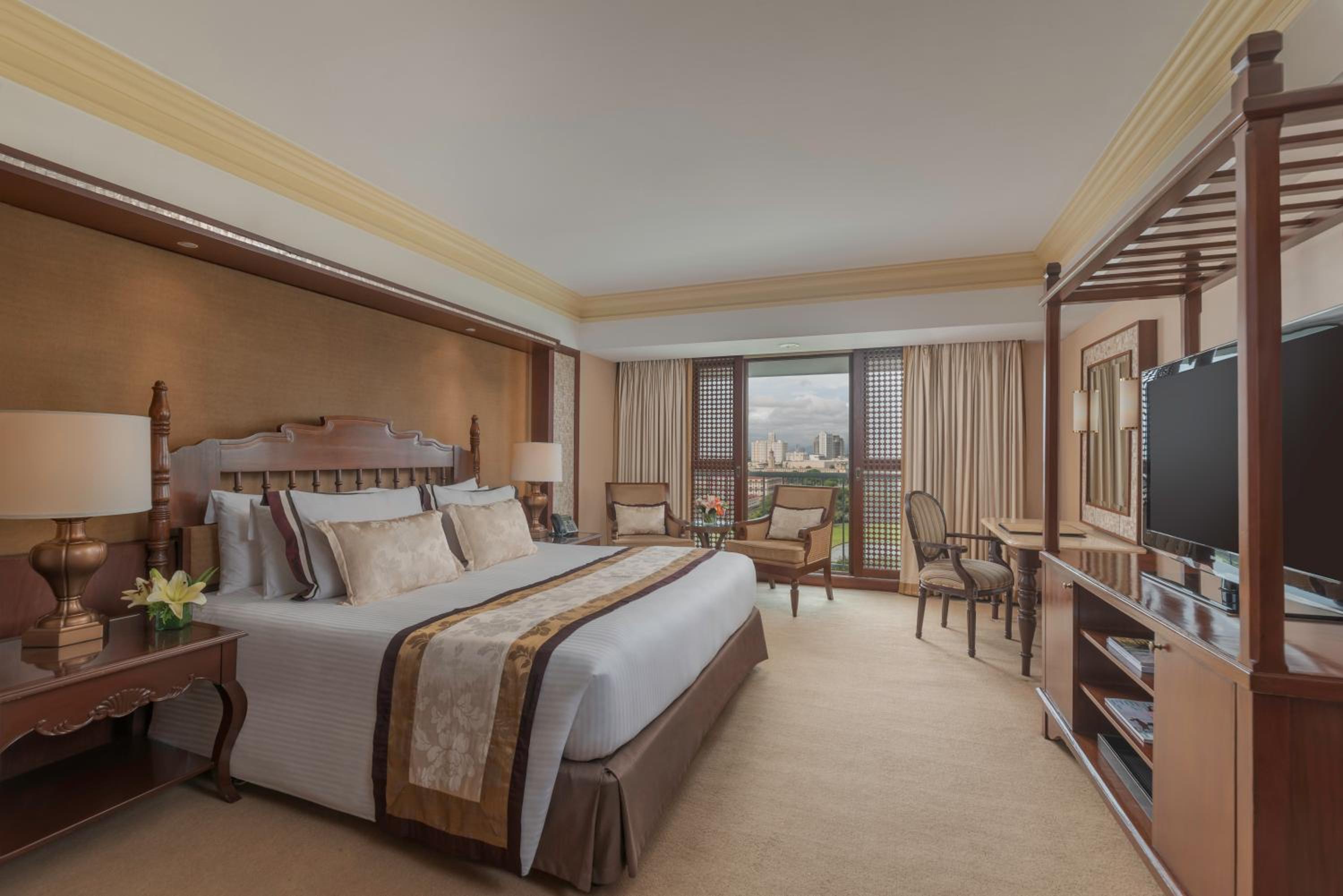 Sunset Suite - Photo 1