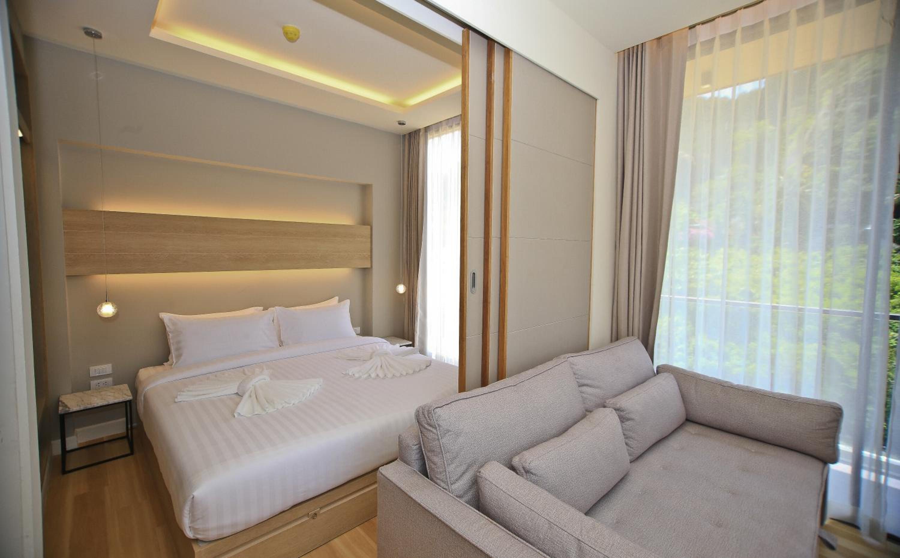 Apartment with Garden View - Photo 12