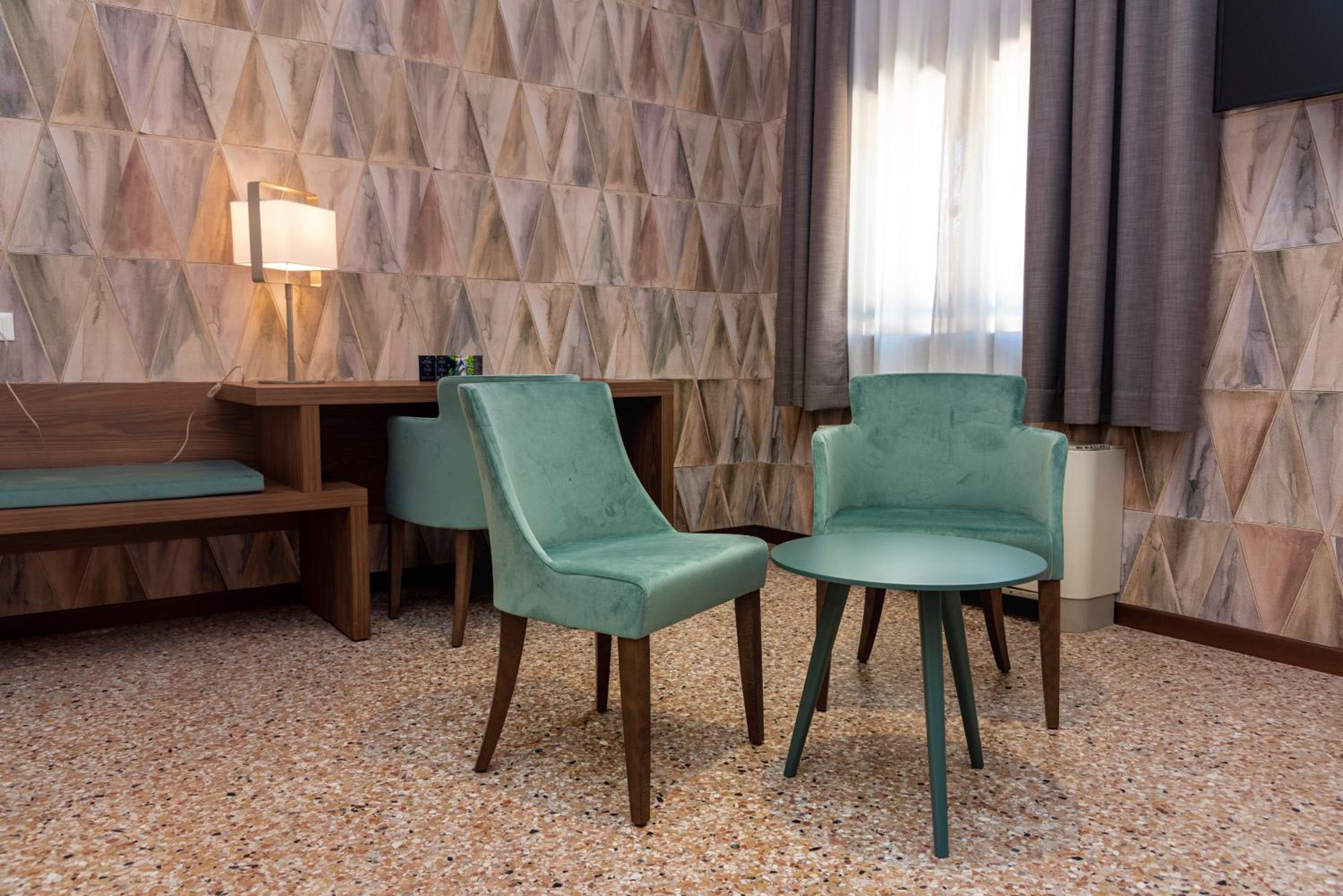 Junior Suite - Photo 10