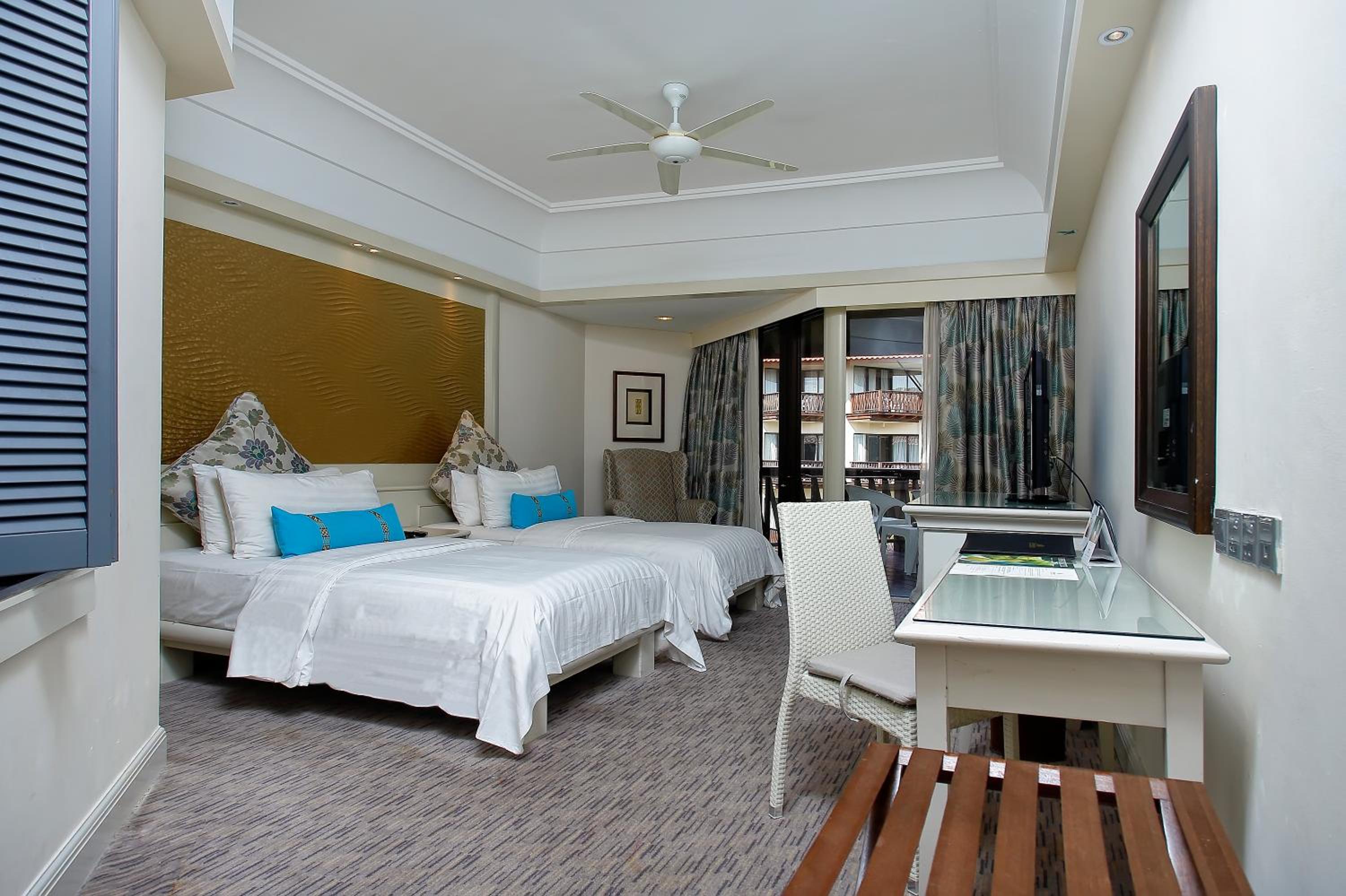 Deluxe Sea View King - Photo 5