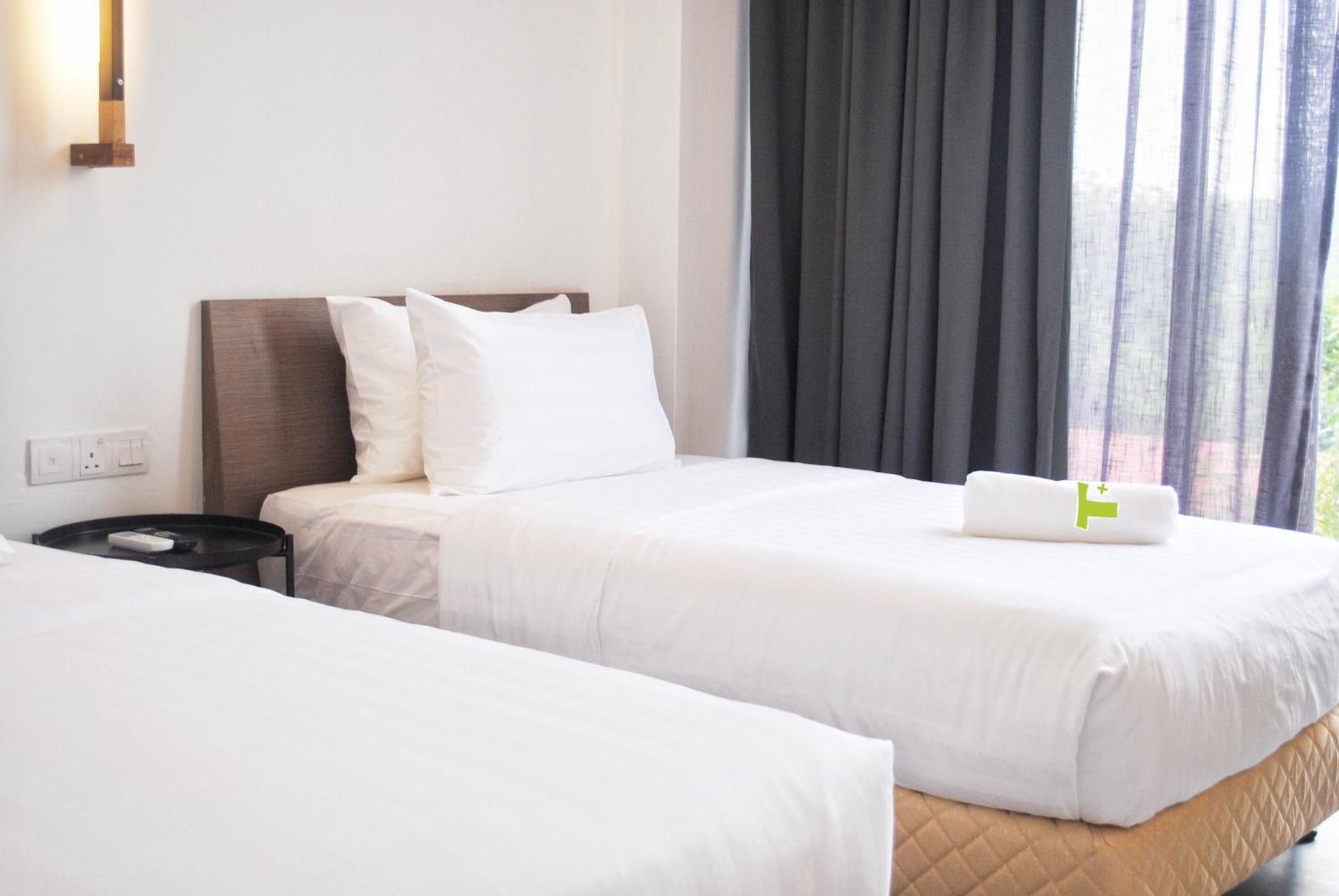 Twin Room - Photo 1