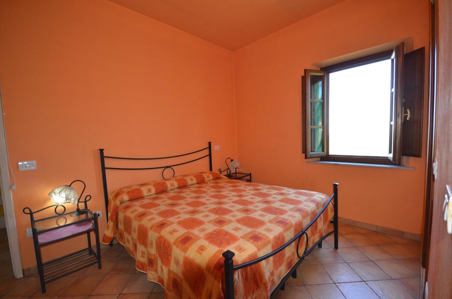 Two-Bedroom House - Photo 1
