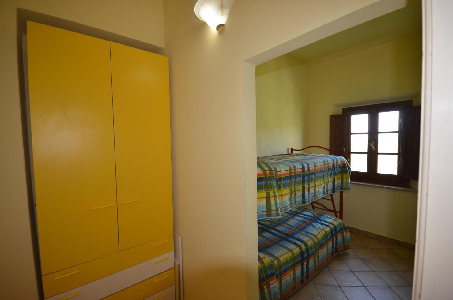 Two-Bedroom House - Photo 9
